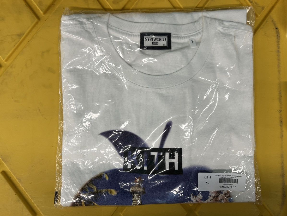 Kith Kith New York to the World™ Souvenir Vintage Tee White XL Size US XL / EU 56 / 4 - 3 Thumbnail