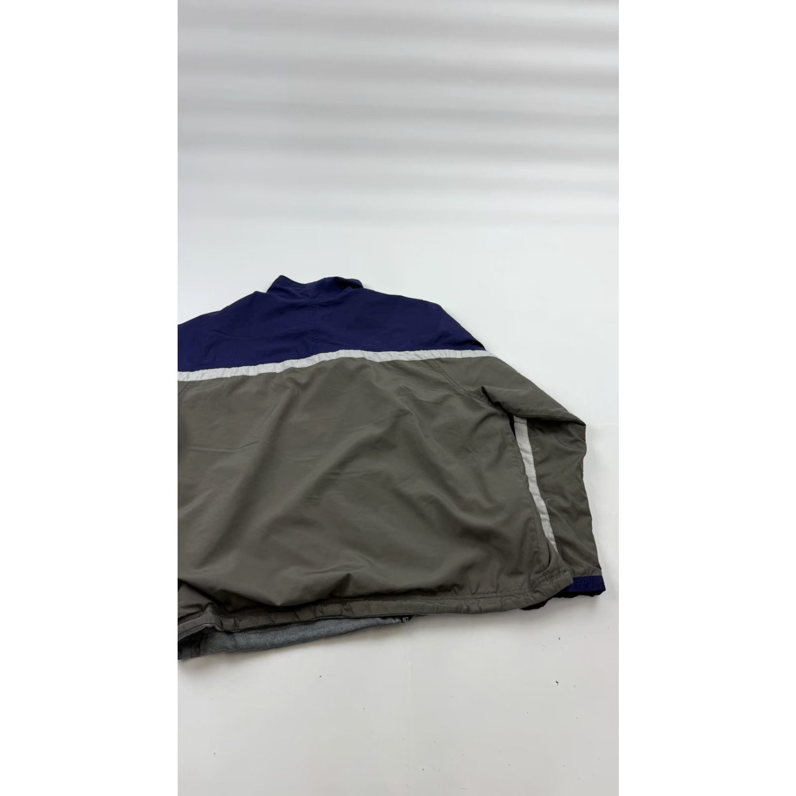 Nike Nike Jacket XL Mens Gray Purple Reversible Fleece-Lined Full Zip Swoosh Size US XL / EU 56 / 4 - 7 Thumbnail