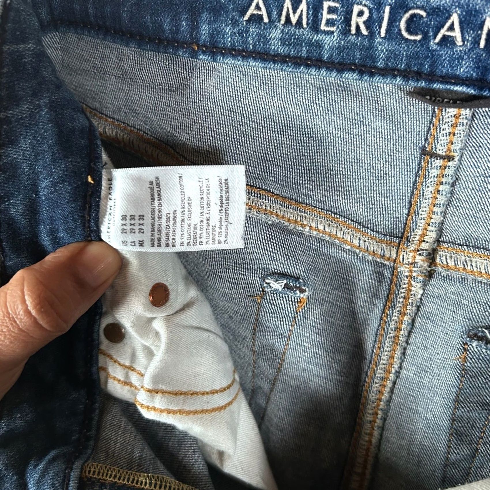 American Eagle Outfitters VINTAGE? No. Size US 29 - 3 Thumbnail