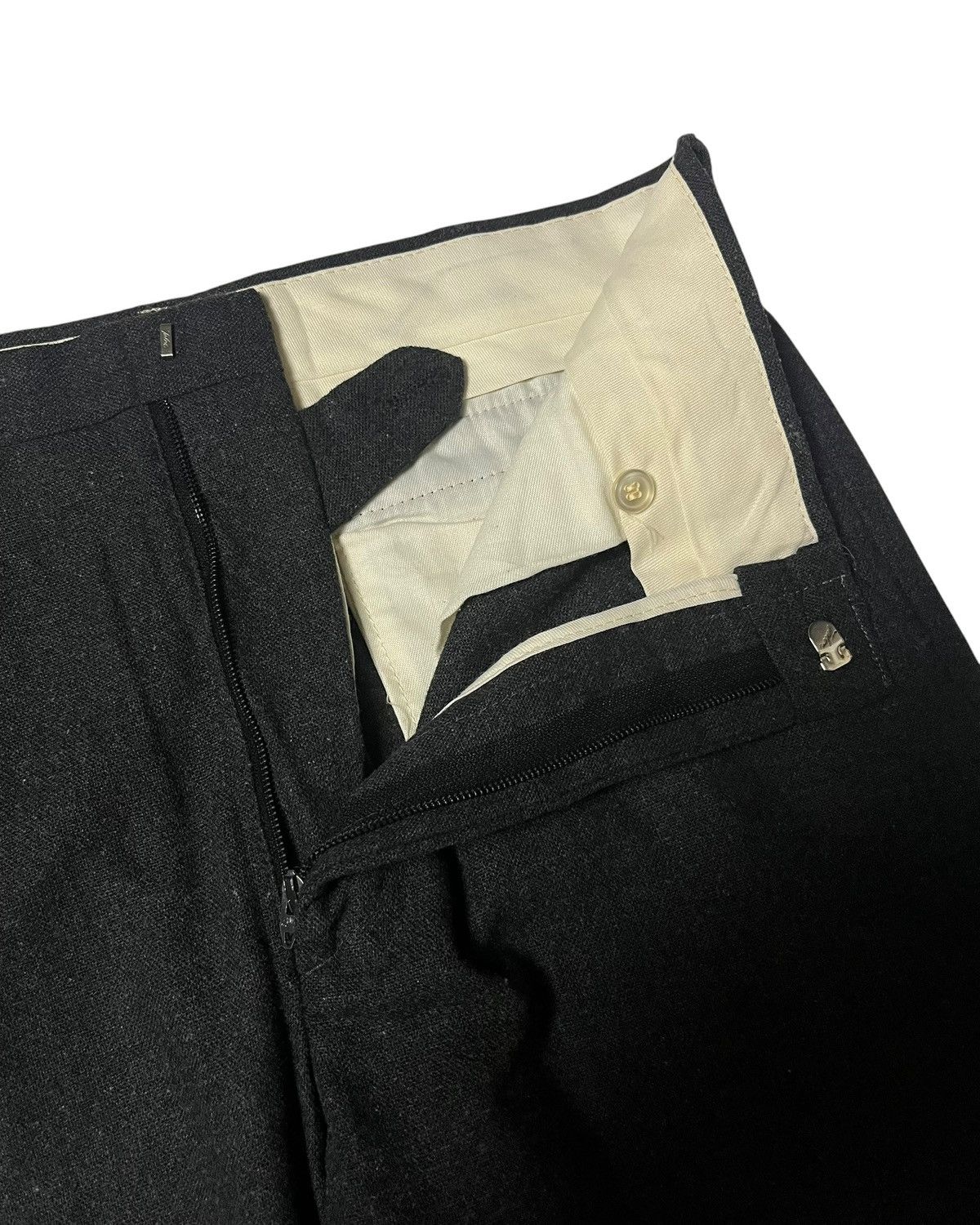 Vintage TRUE VINTAGE Le Chat France 1970s Euro Wool Trousers Size US 32 / EU 48 - 8 Thumbnail