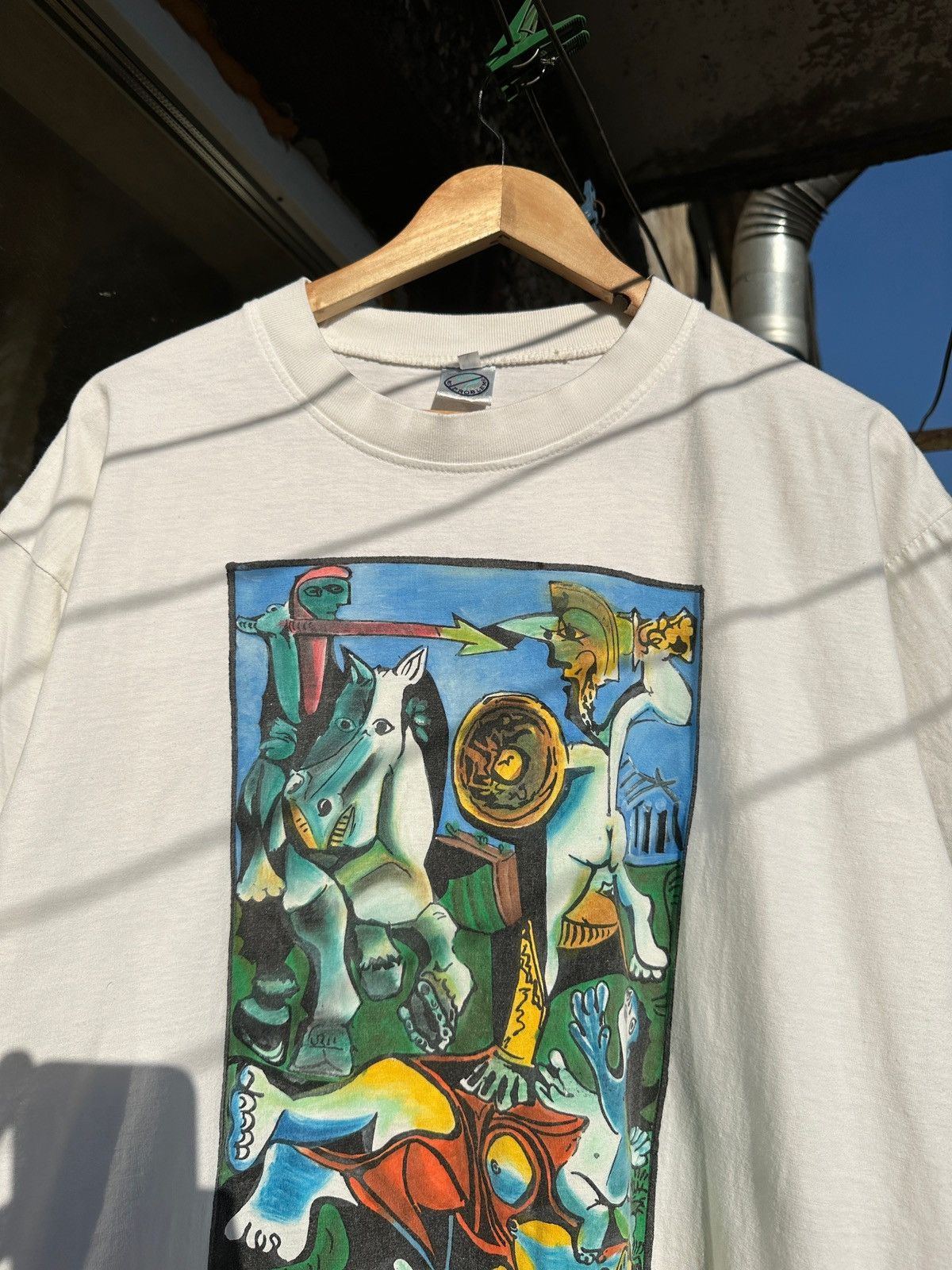 Vintage Vintage Pablo Picasso Rape Of The Sabine Art White T-Shirt Size US XL / EU 56 / 4 - 4 Thumbnail