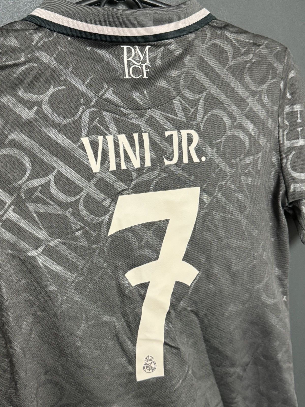 Adidas KIDS New Real Madrid 24/25 Third Vinicius Jr Football Jersey Size US XS / EU 42 / 0 - 3 Thumbnail