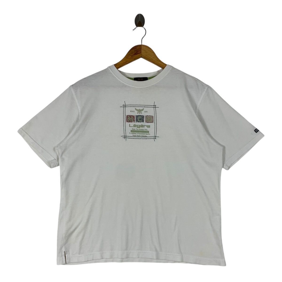 Vintage MCM LEGERE centre print logo designer tee