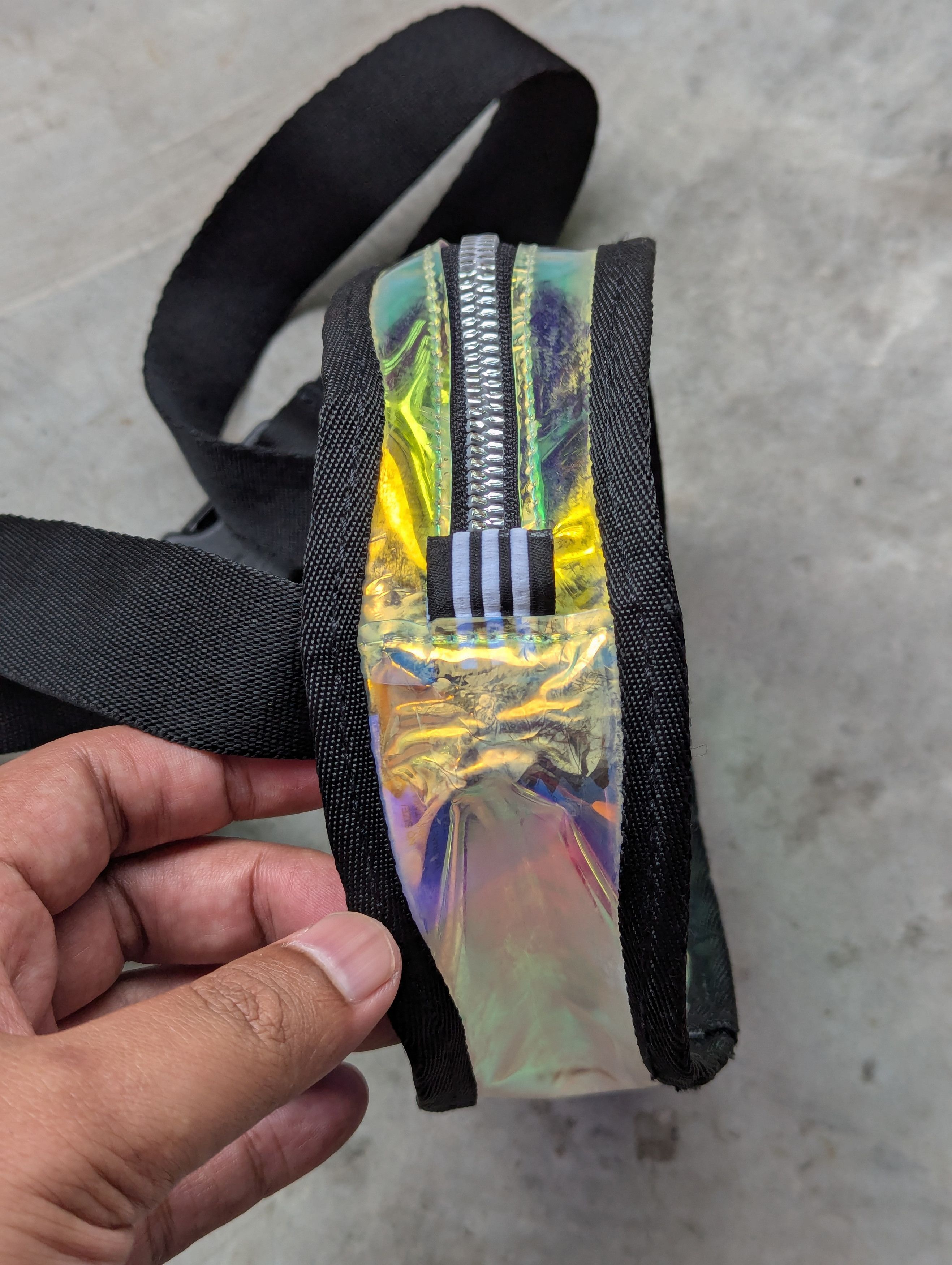 Adidas Adidas Iridescent Aurora 2in1 Body Bag/Waist Pouch Bag Size ONE SIZE - 6 Thumbnail