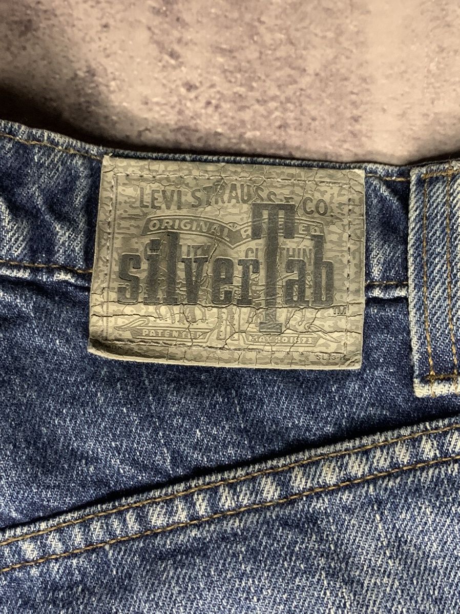 Levi's Very Rare 1993 Levi’s Silver Tab Blank Tab Loose Jeans USA Size US 32 / EU 48 - 9 Thumbnail