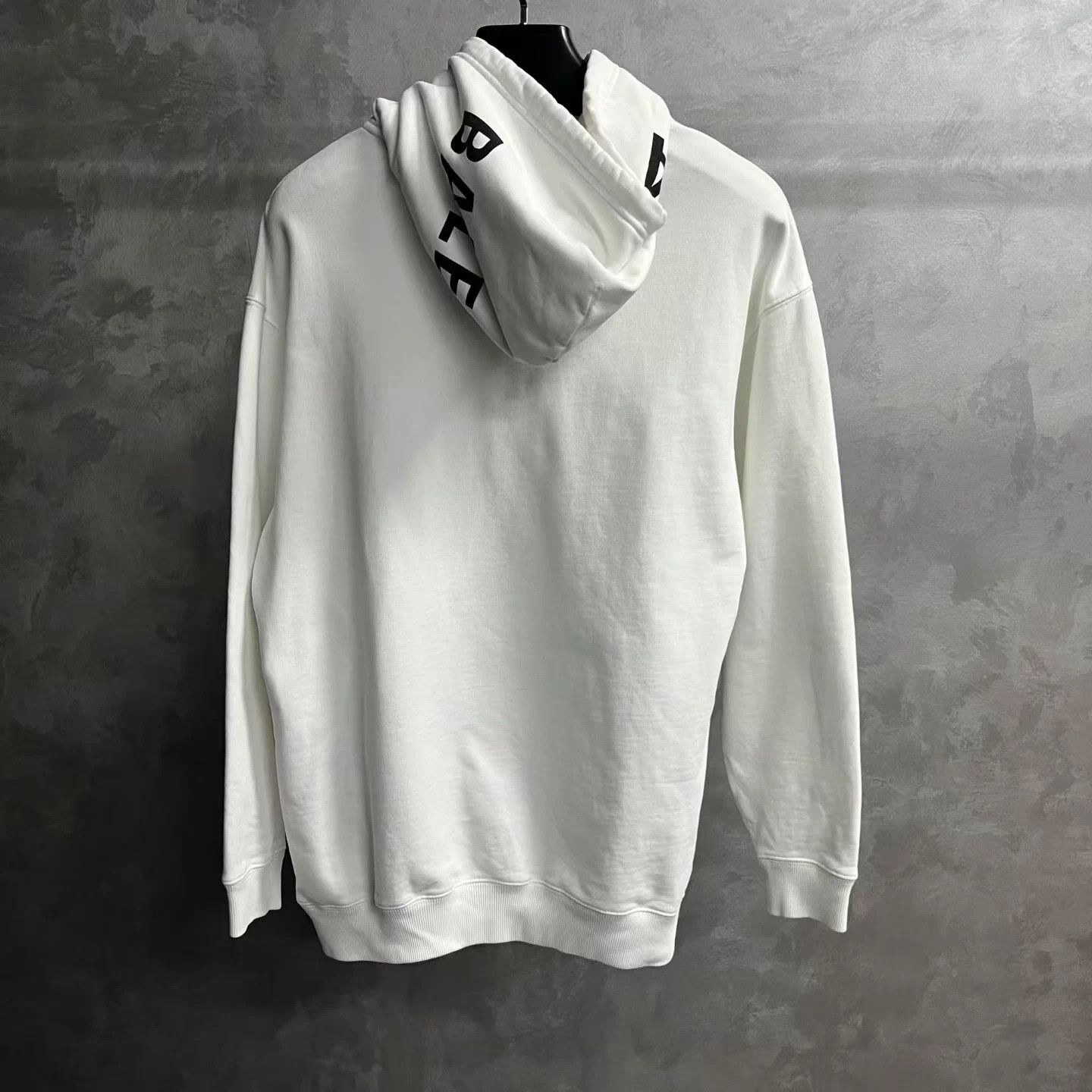 Balenciaga Balenciaga White Printed Logo Hoodie XS Size XS / US 0-2 / IT 36-38 - 2 Thumbnail