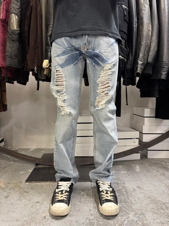 Dolce & Gabbana 2000s Dolce & Gabbana Distressed Denim Jeans Size US 31 - 4 Thumbnail