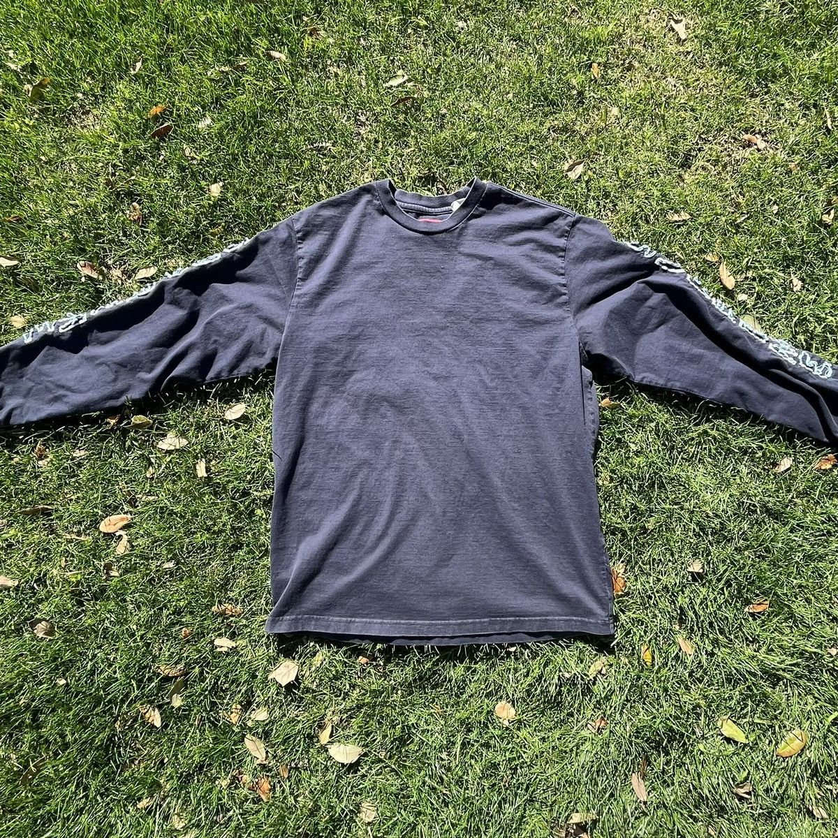 Supreme Supreme Long sleeve cut out blue navy t shirt Size US M / EU 48-50 / 2 - 2 Thumbnail