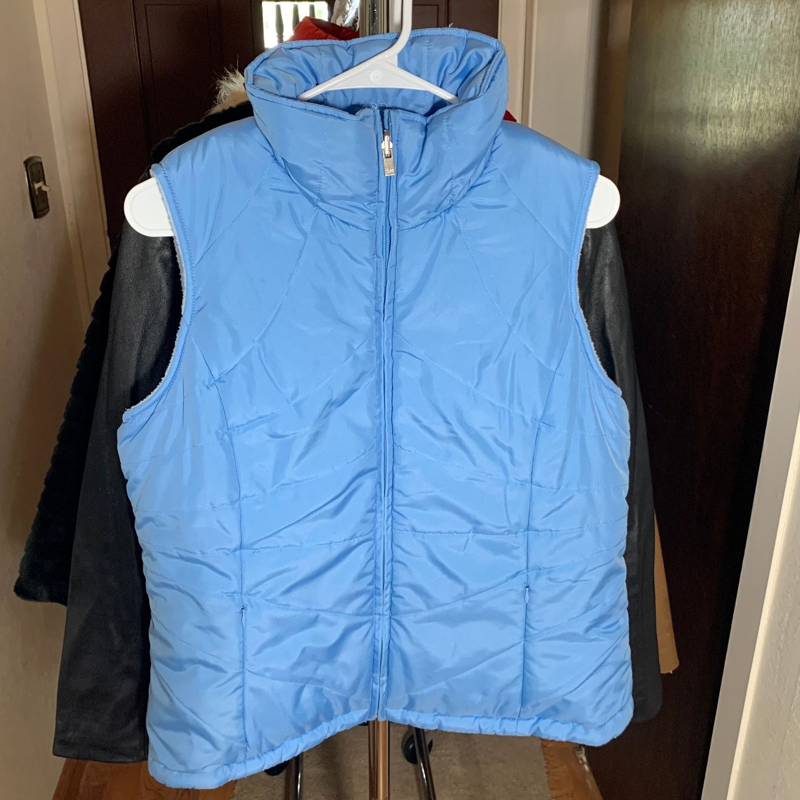 Izod IZOD Women's Puffer Winter Blue Vest Size L Size L / US 10 / IT 46 - 1 Thumbnail