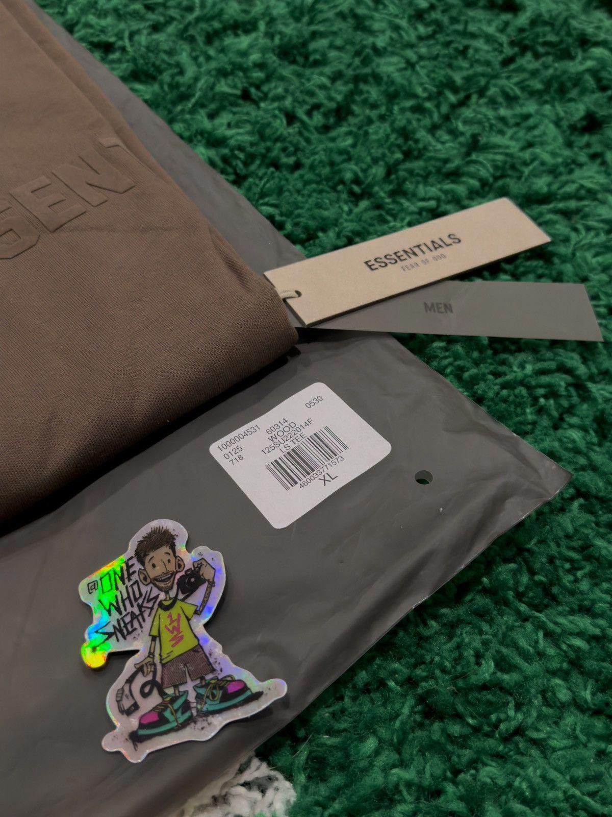 Fear of God Fear of God Essentials LS Tee Wood Size XL Size US XL / EU 56 / 4 - 6 Thumbnail
