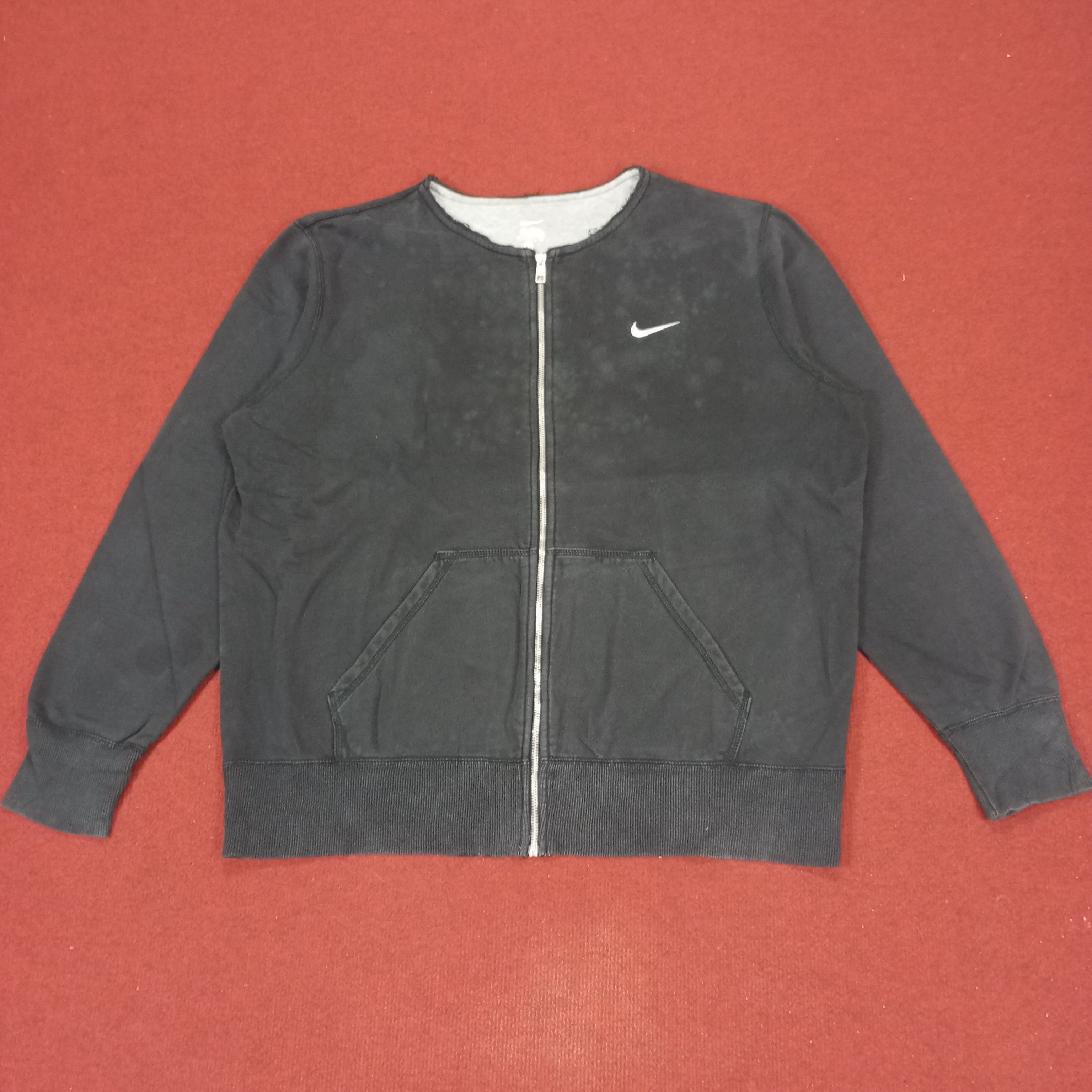 Nike × Vintage Nike Small Logo Design Sweater Size US XL / EU 56 / 4 - 1 Thumbnail