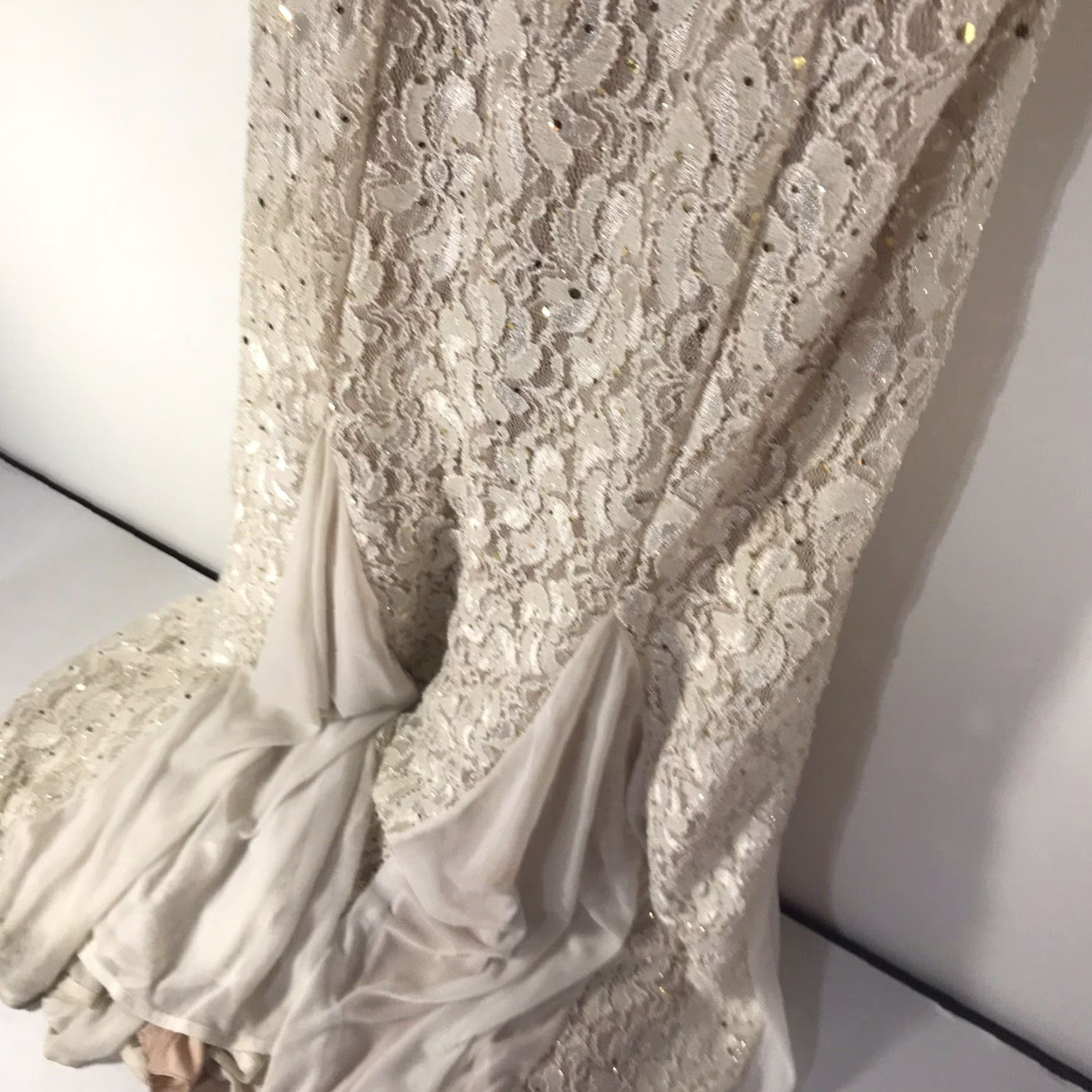 Vintage VINTAGE Jump Apparel Women's Formal Dress Long Sleeveless Halter Beaded Sequin Embroidered Chiffon 90s Spring Summer Size 1/2 Size XS / US 0-2 / IT 36-38 - 4 Thumbnail
