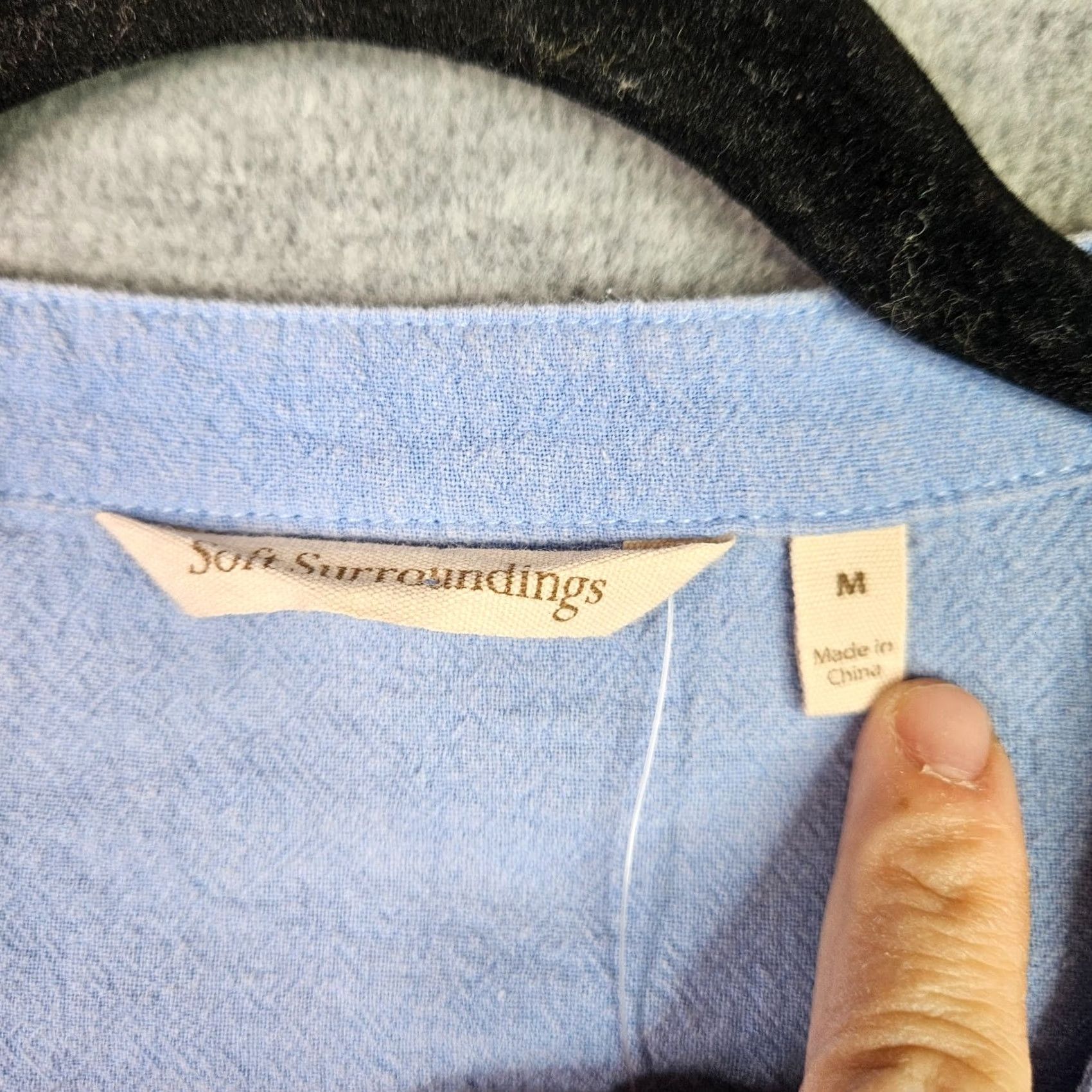 Soft Surroundings Soft Surroundings Women's V-neck Cedella Light Blue 3/4 Sleeve Top Size M New Size M / US 6-8 / IT 42-44 - 6 Thumbnail