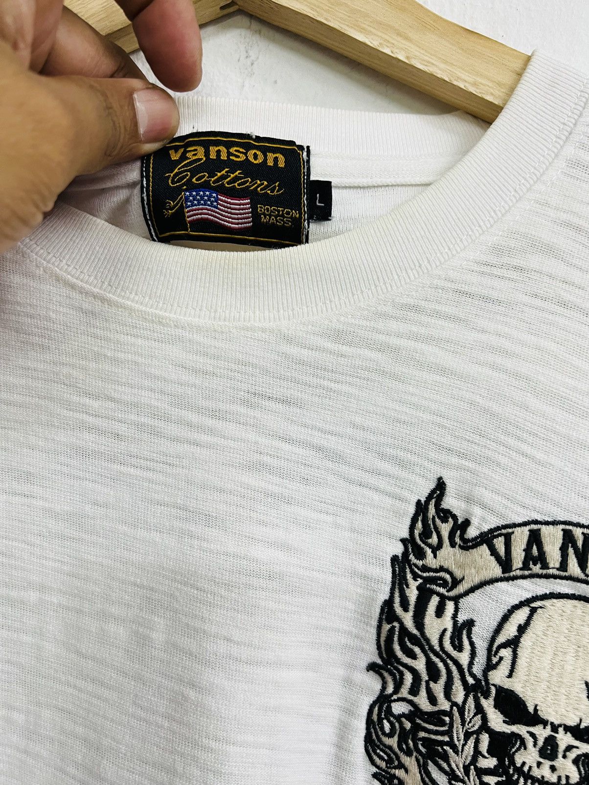 Japanese Brand Vanson Leather Embroided Skull Tee Size US L / EU 52-54 / 3 - 6 Thumbnail