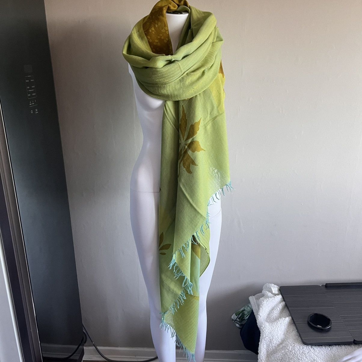 Hermes Hermès Big H Cashmere Blanket Scarf Large Size ONE SIZE - 10 Thumbnail