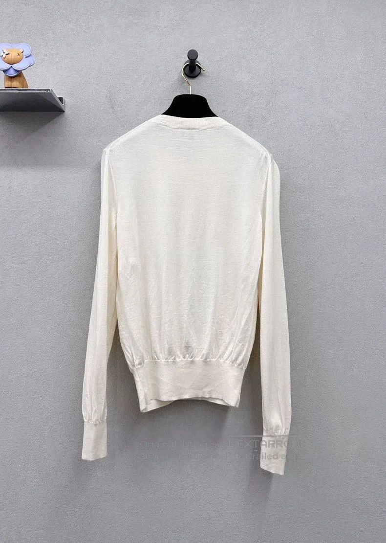 Chanel Chanel Woolen sweater Size XS / US 0-2 / IT 36-38 - 2 Thumbnail