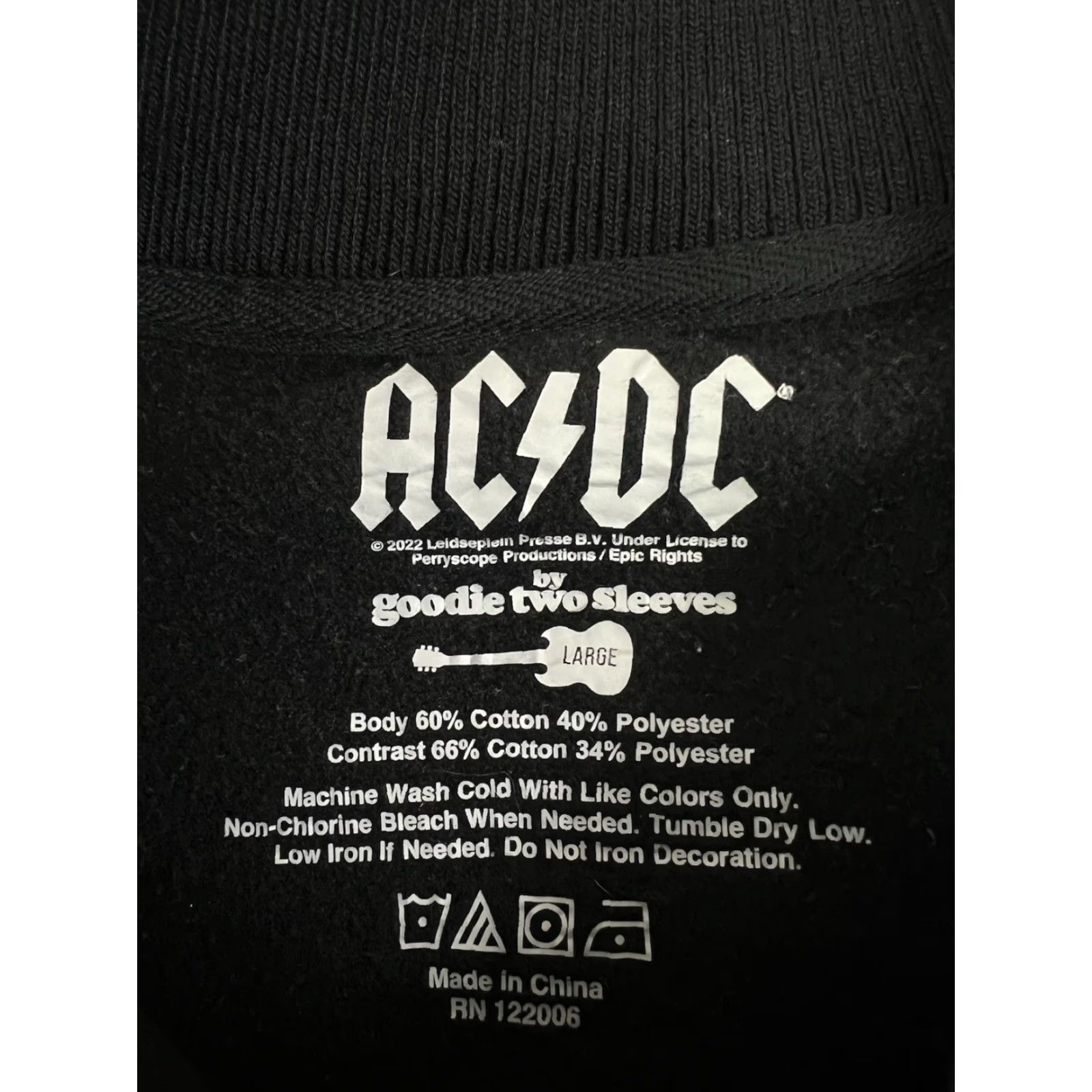 Vintage Goodie Two Sleeves AC/DC Goodie Two Sleeves Varsity Jacket Snap Black L Men Large Rock Music High Voltage Casual Jacket Size US L / EU 52-54 / 3 - 6 Thumbnail