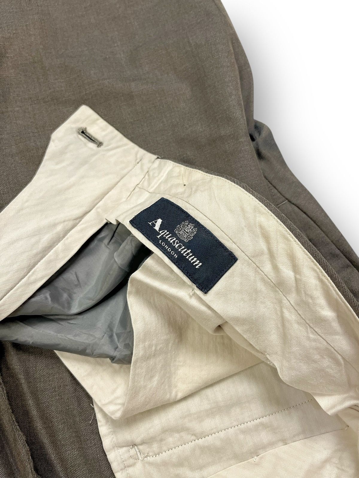 Aquascutum Aquascutum Made In Japan Vintage Pleated Trousers Size US 36 / EU 52 - 8 Thumbnail