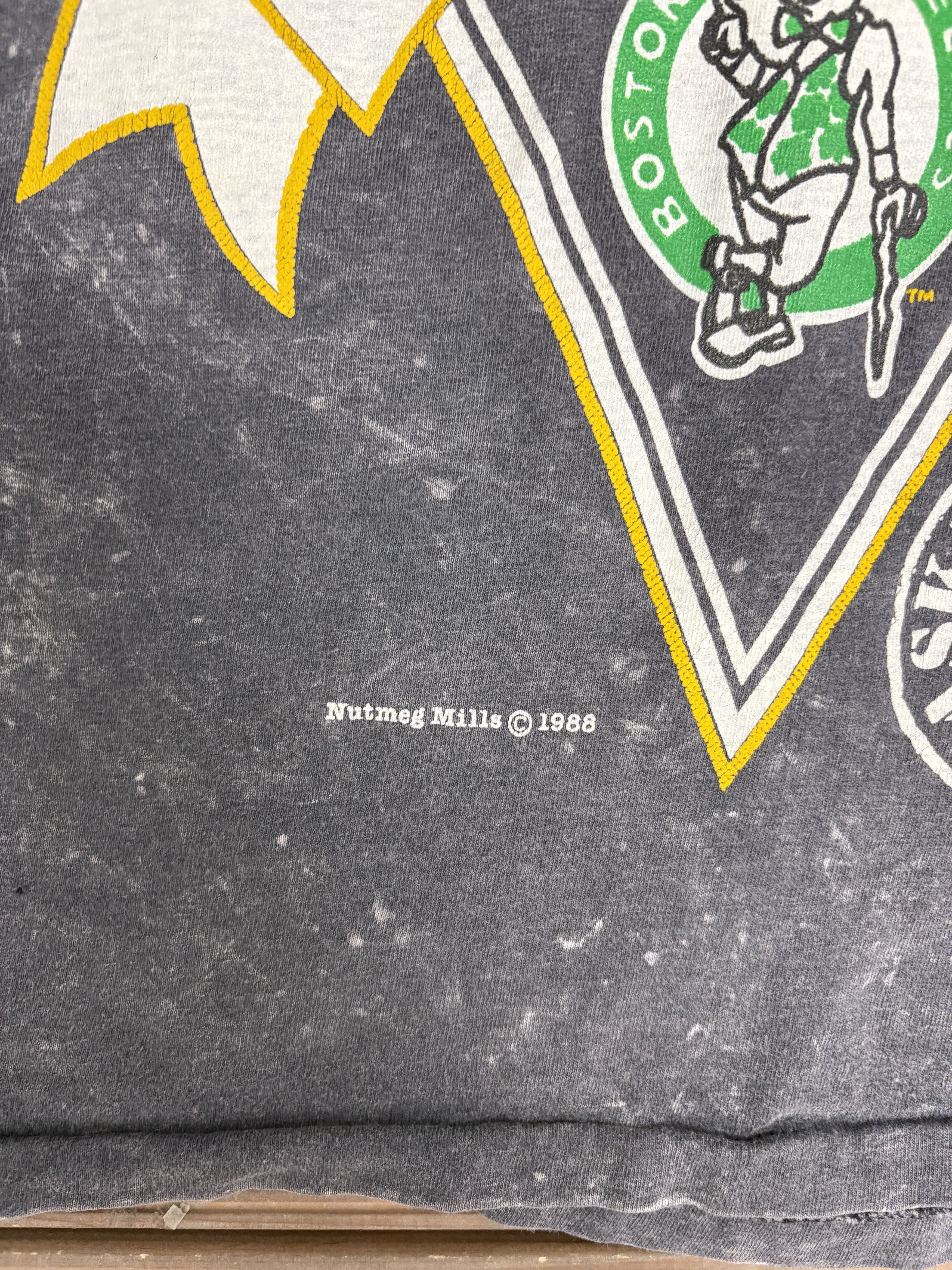 Nutmeg Boston Celtics Vintage Grey T-Shirt Tee Size US S / EU 44-46 / 1 - 3 Thumbnail