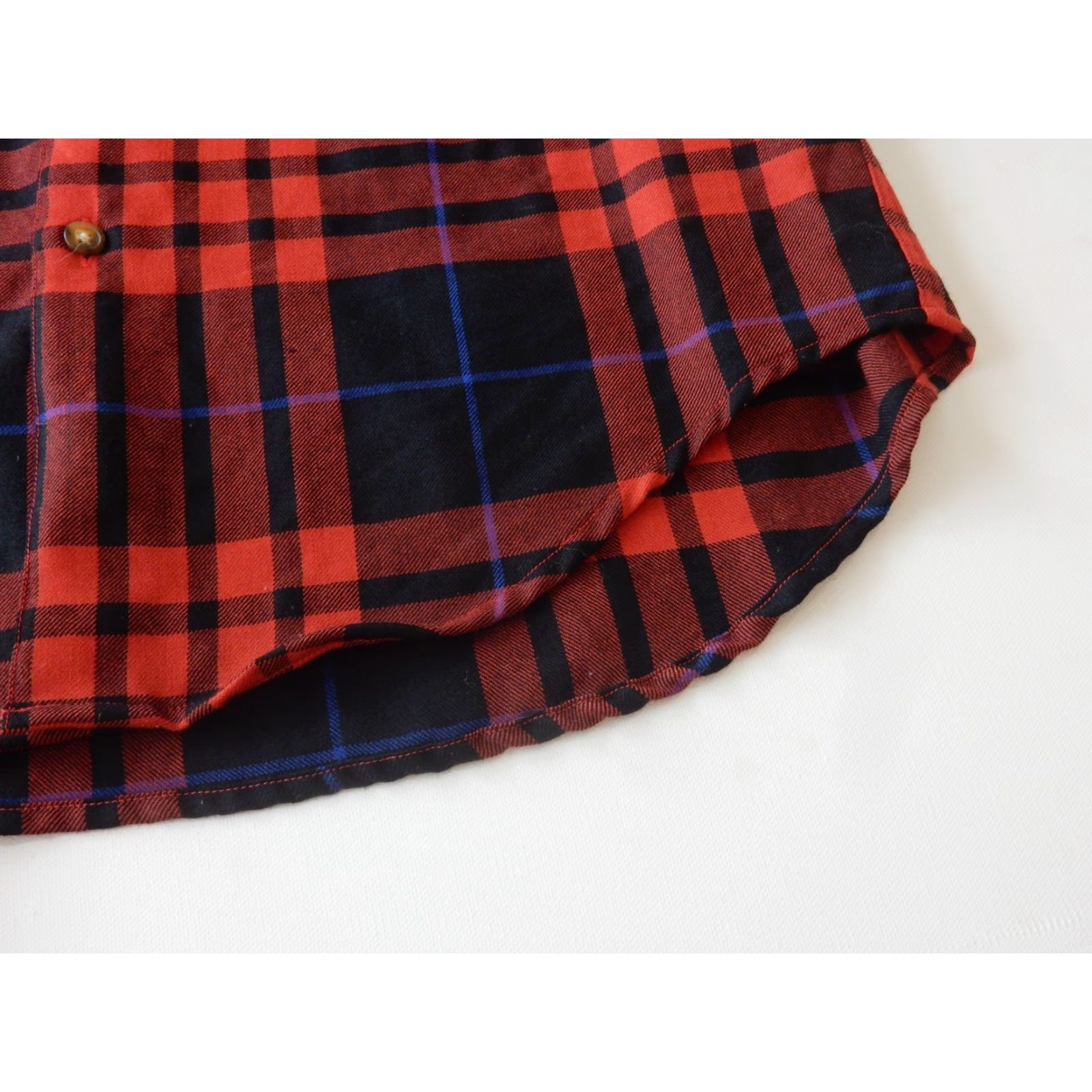 Vintage VINTAGE Boston Traders Shirt Men Button-Up Plaid 100% Wool Red M Size US M / EU 48-50 / 2 - 2 Thumbnail