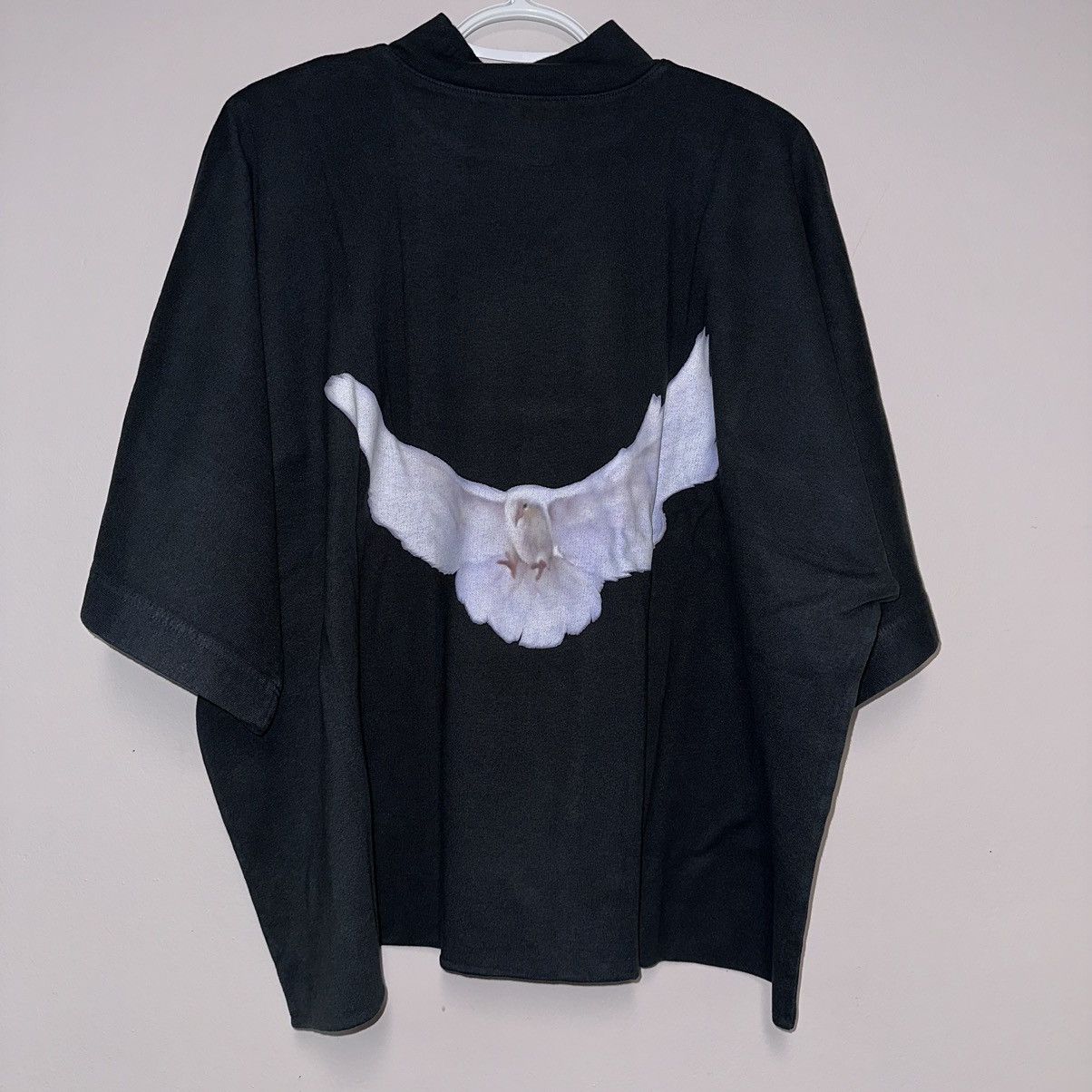 Balenciaga × Gap Yeezy Gap 78 Crop Dove No Seam Tee | Grailed