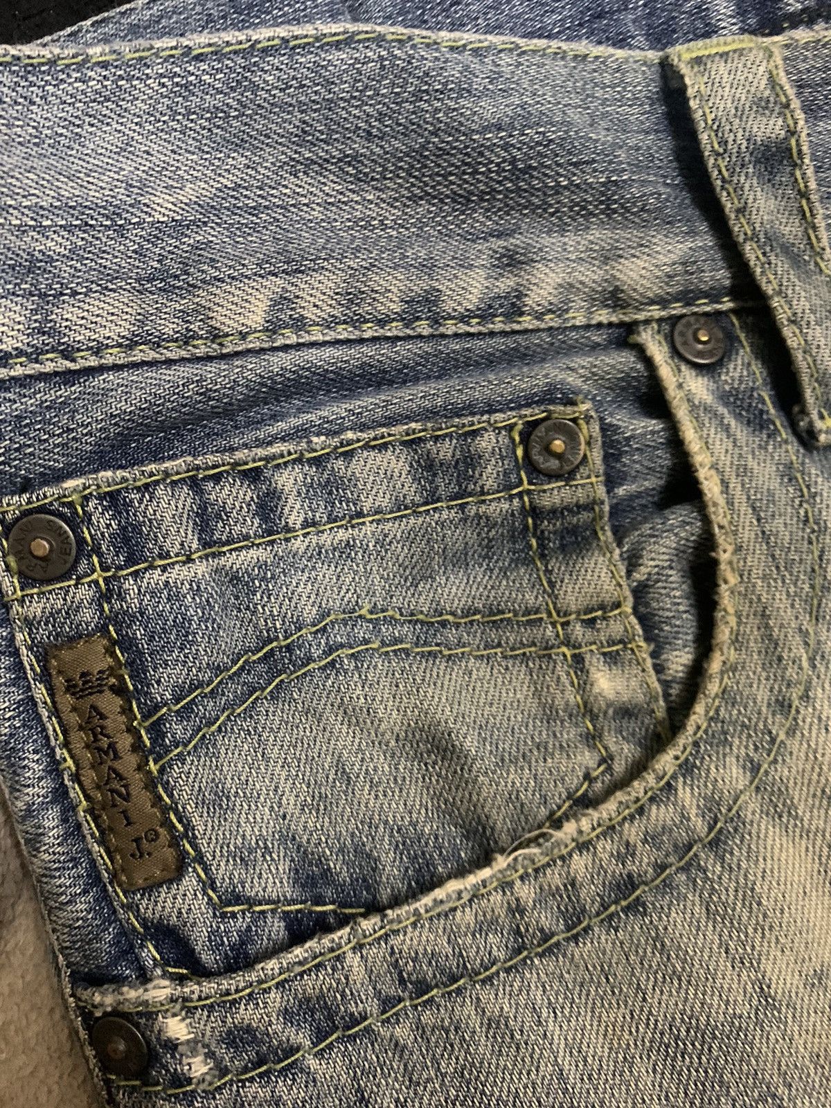 Giorgio Armani Vintage Giorgio Armani J09 Mud Washed Baggy Jeans Size US 33 - 5 Thumbnail