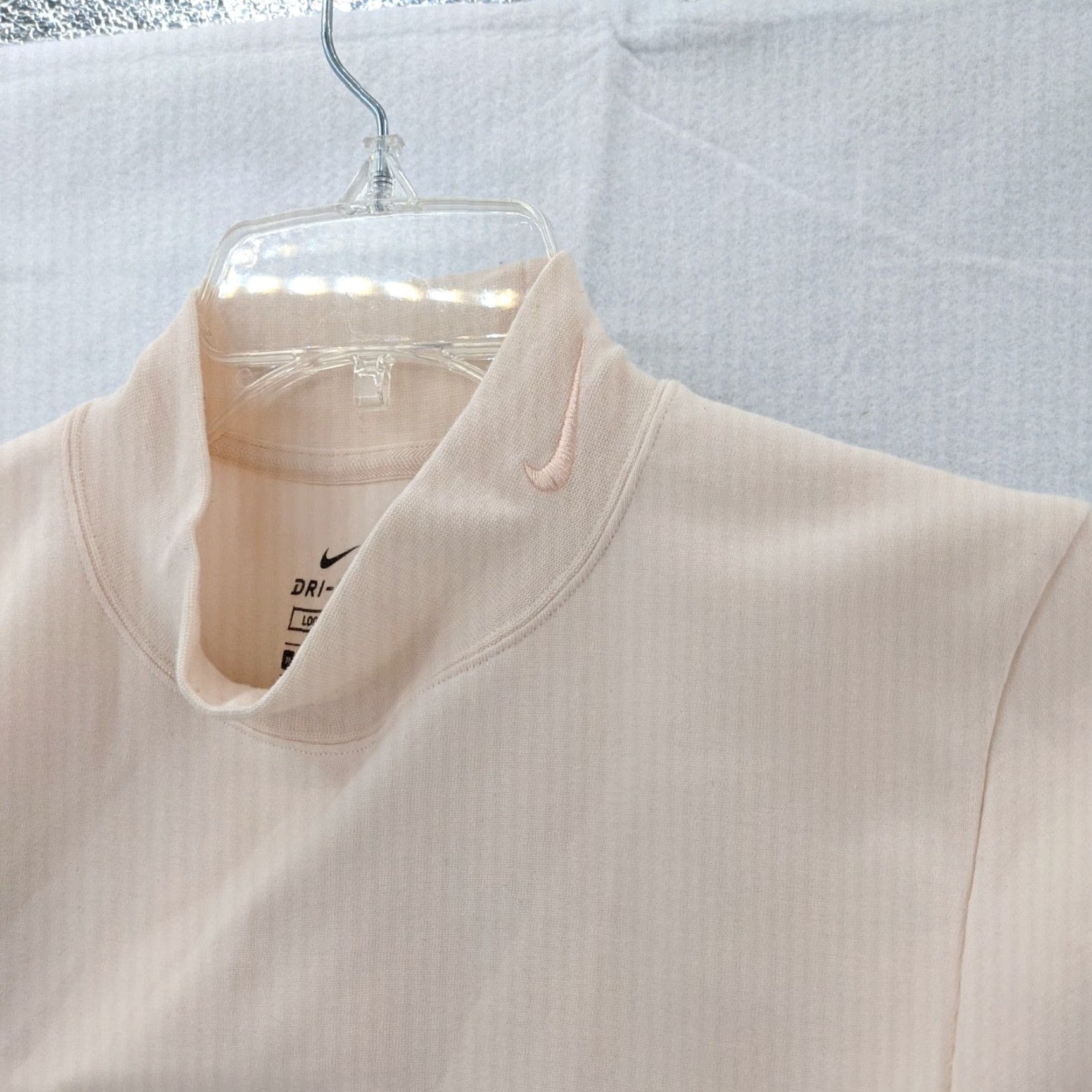 Nike Nike Dri-Fit Medium Back Zip Women Loose Pullover UPF 40 Peach Size M / US 6-8 / IT 42-44 - 7 Thumbnail