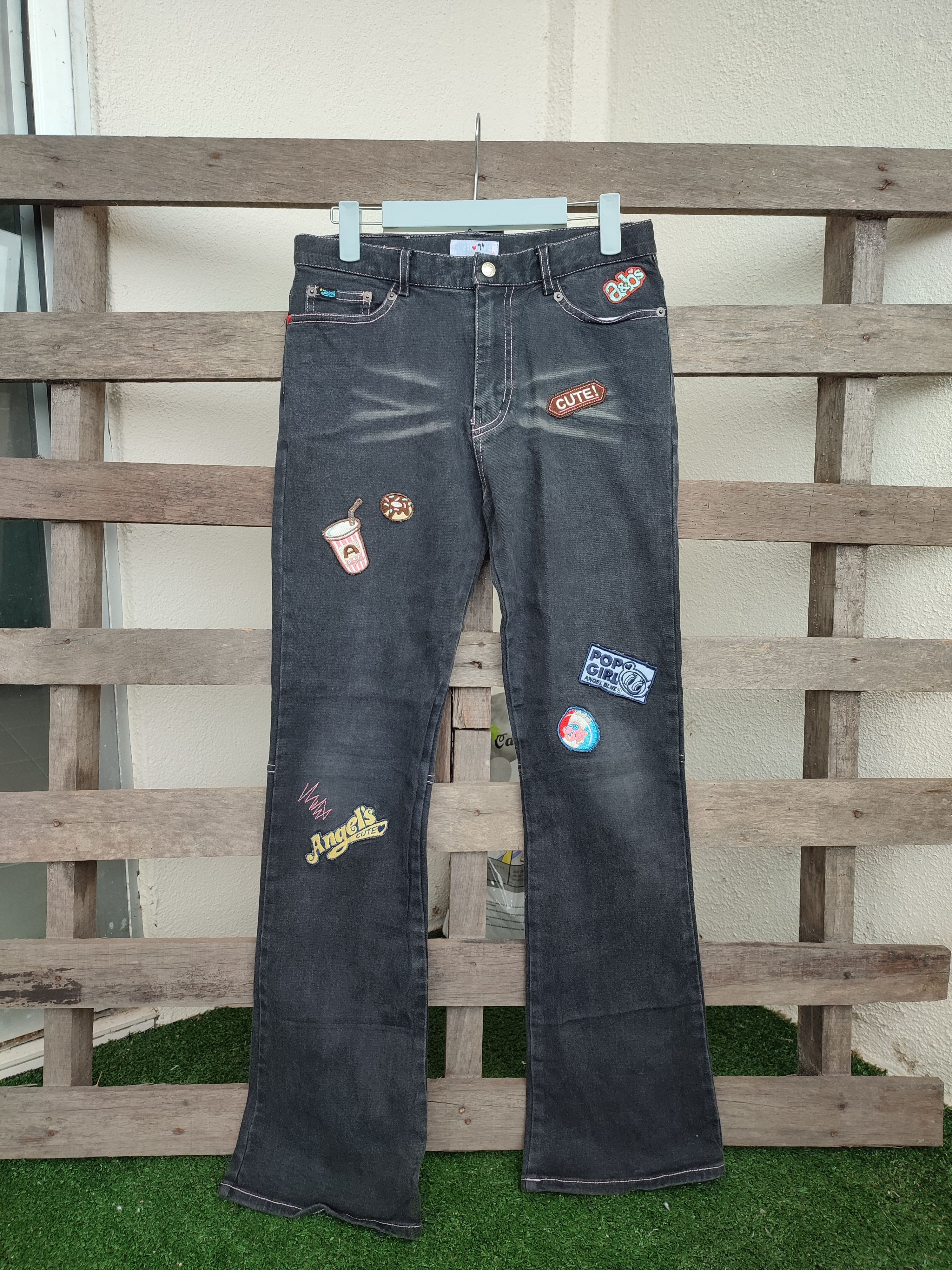 Angel Blue 💥Flare💥 Crazy Rare Angel Blue Patchwork Vintage Denim Size US 29 - 2 Thumbnail