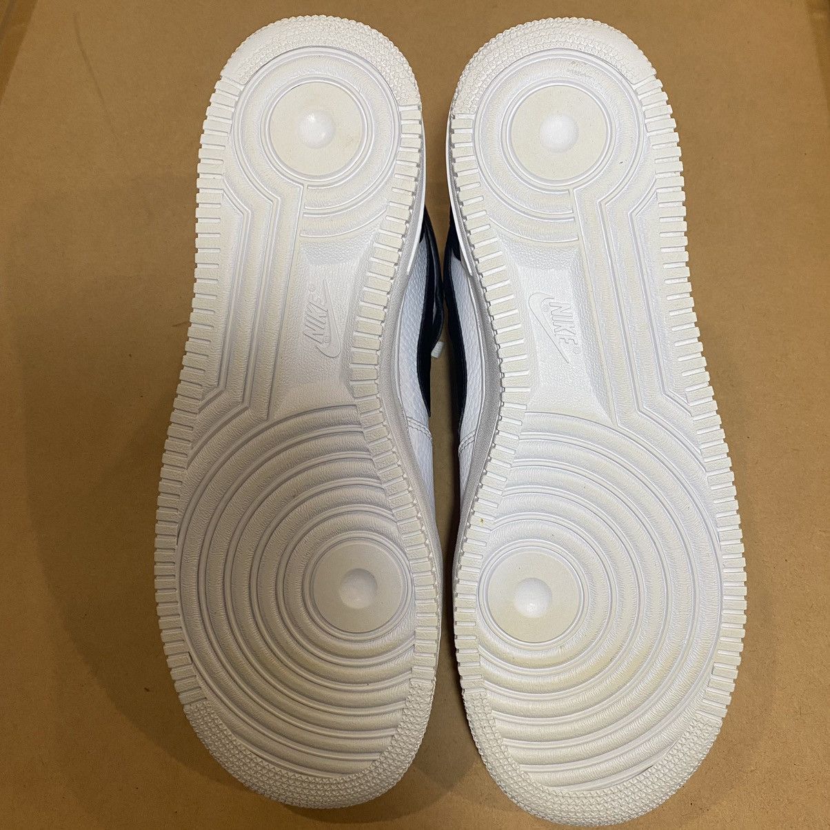 Nike Nike Air Force 1 Mid '07 LV8 White Size US 12 / EU 45 - 3 Thumbnail