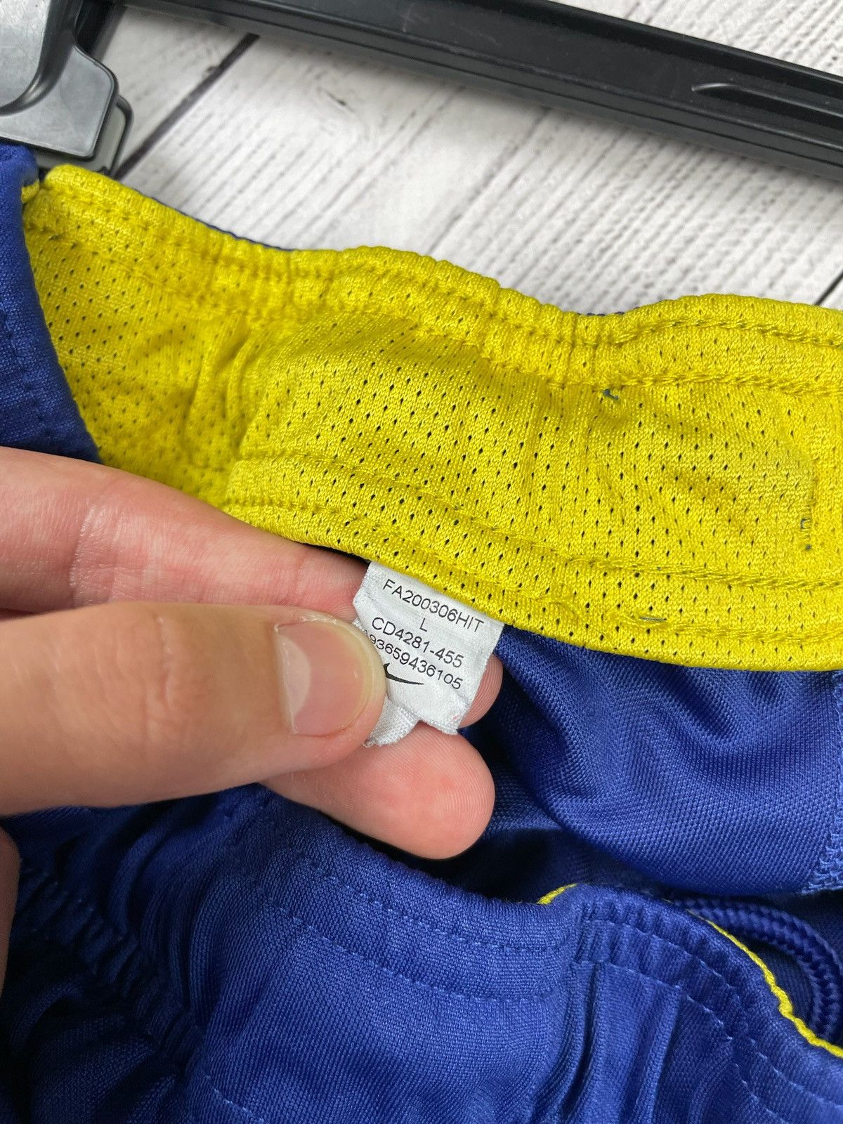 Nike Vintage nike Barcelona soccer shorts size L blue Size US 34 / EU 50 - 7 Thumbnail