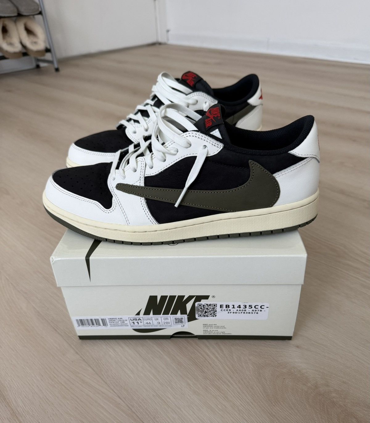 Travis Scott x Jordan 1 Retro Low OG SP Olive