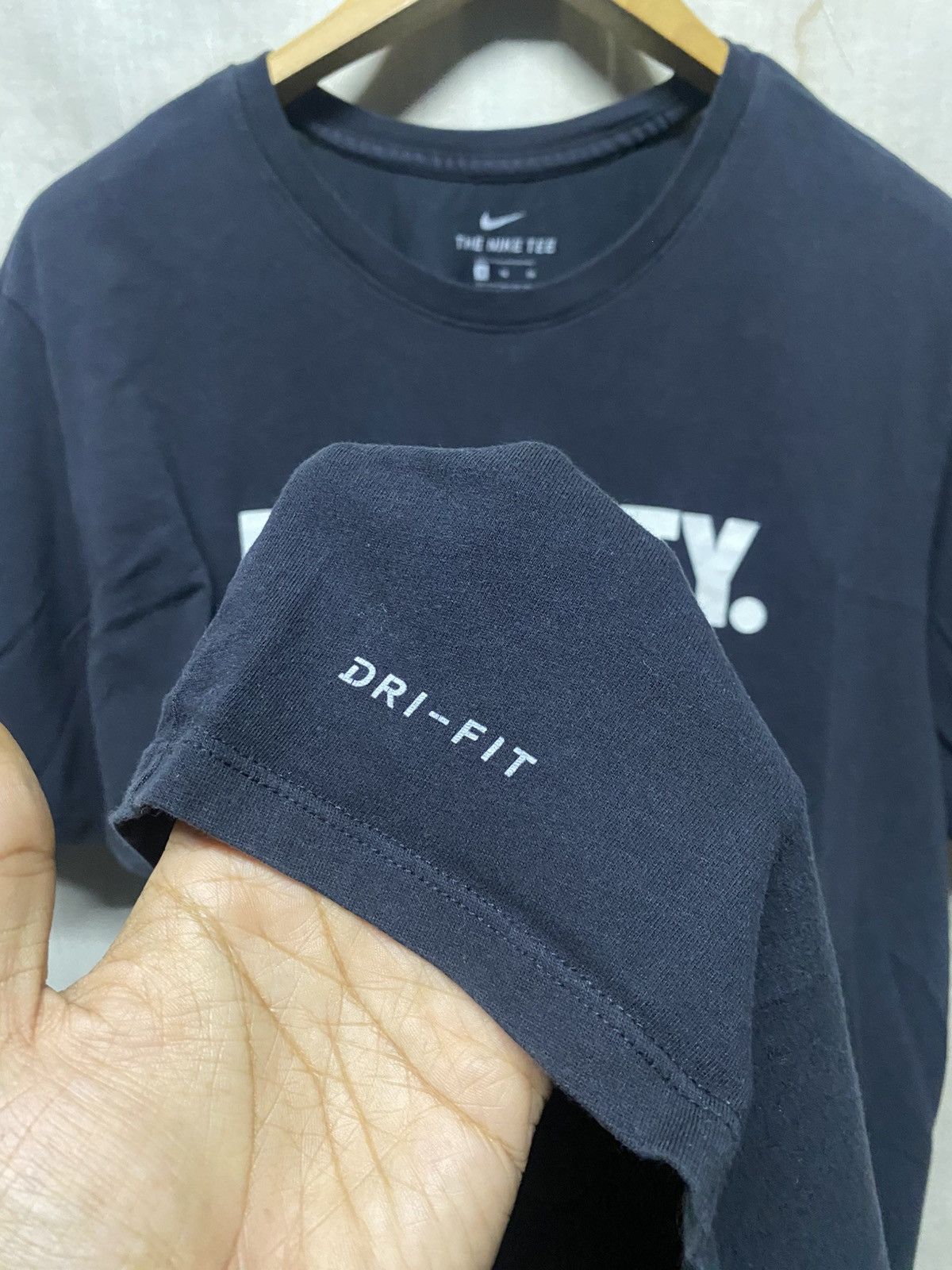 Nike Nike Equality Dri-Fit Tee Size US XL / EU 56 / 4 - 3 Thumbnail