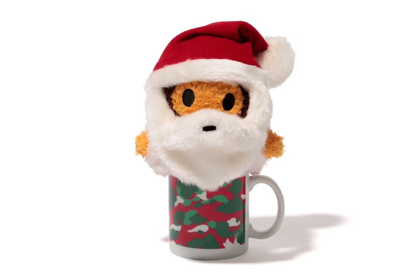 Bape BAPE x Baby Milo Plush Santa & XMAS Camo Mug A Bathing Ape Size ONE SIZE - 1 Thumbnail