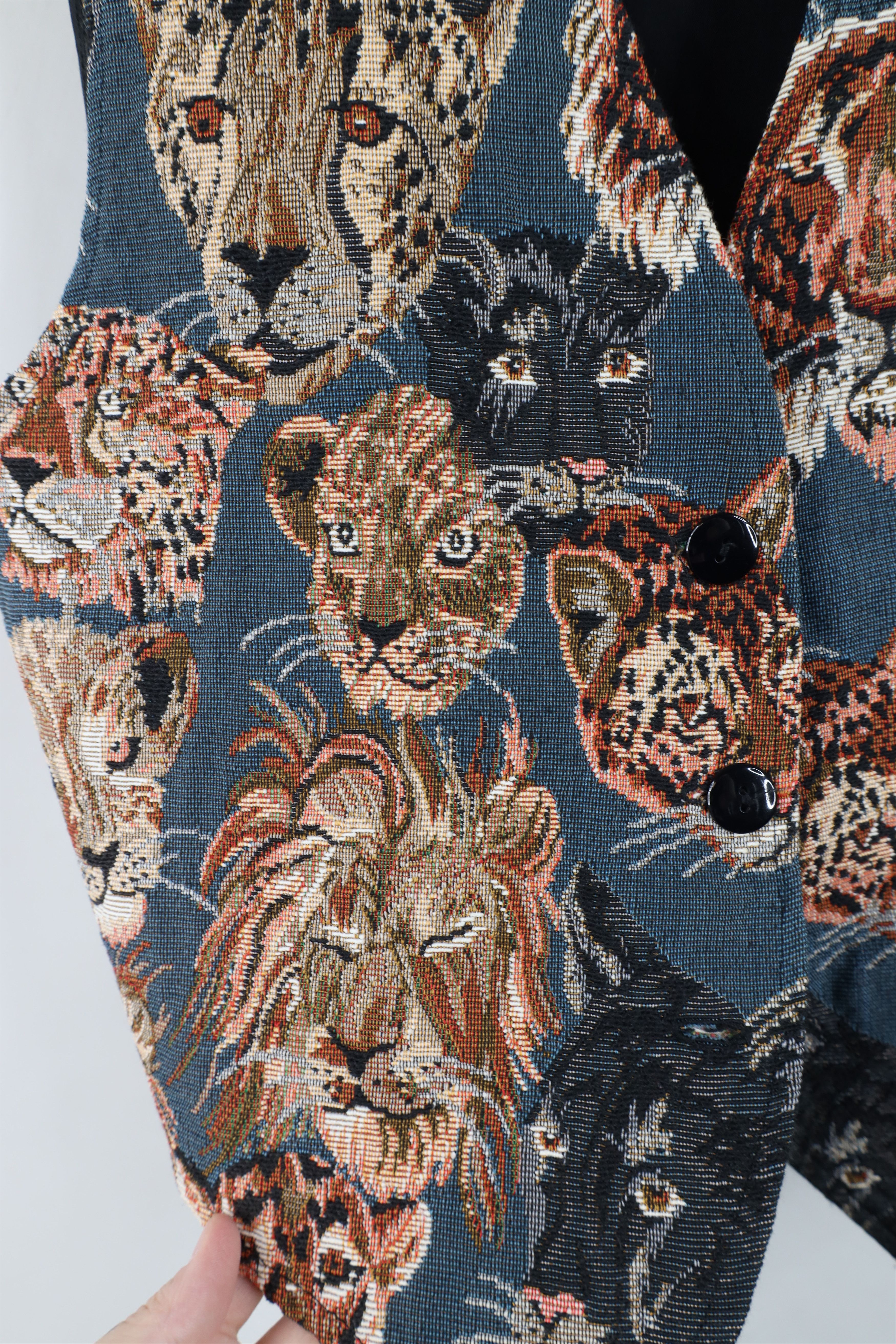Vintage Vintage 90s Streetwear Needlepoint Big Cat Tie Back Vest USA Size M / US 6-8 / IT 42-44 - 5 Thumbnail