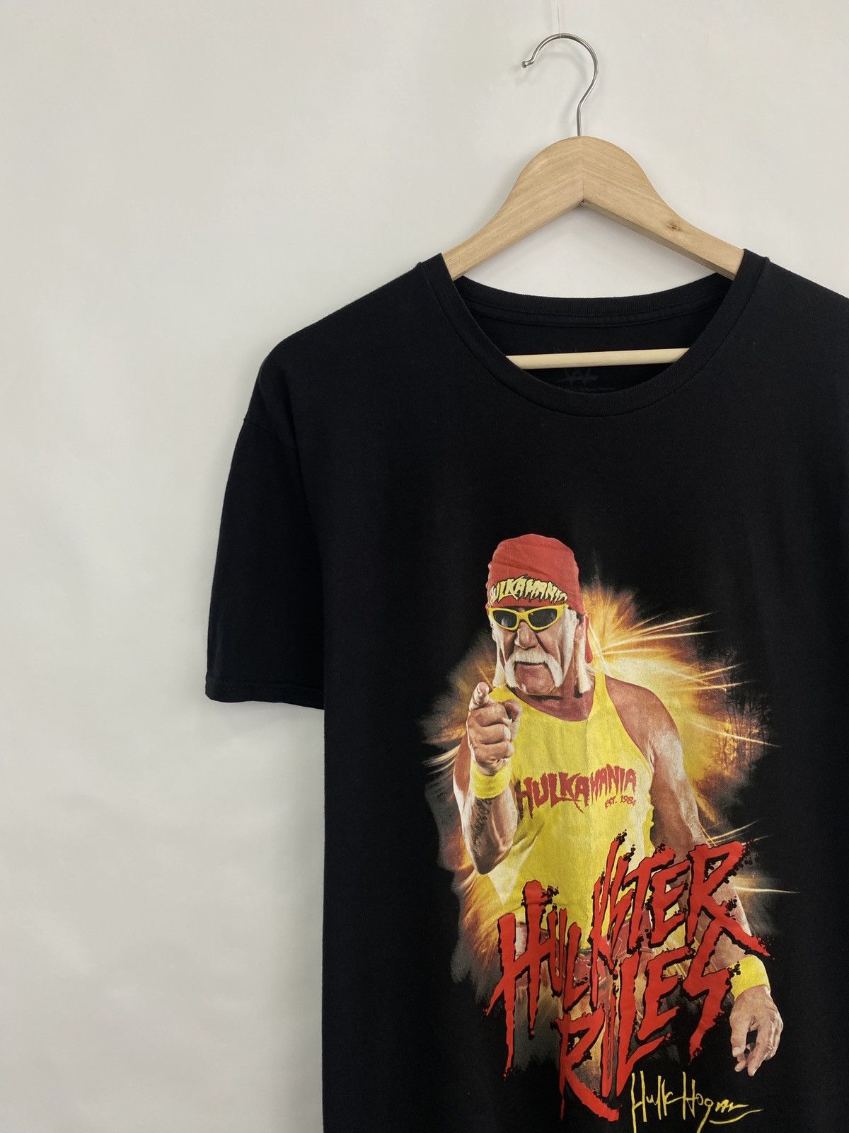 WWE 🇺🇸🔥 Vintage Y2K Hulk Hogan T-Shirt Hulkmania Rare Retro Hype Size US XL / EU 56 / 4 - 2 Thumbnail