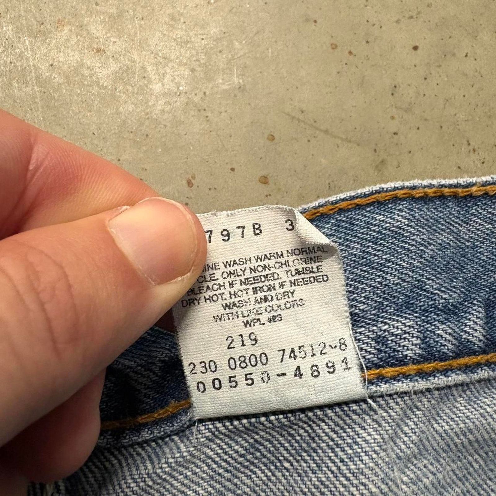 Japanese Brand × Levi's × Vintage Crazy Vintage Y2K Levi's 550 Relaxed Baggy Loose Denim Jeans Size US 36 / EU 52 - 8 Thumbnail