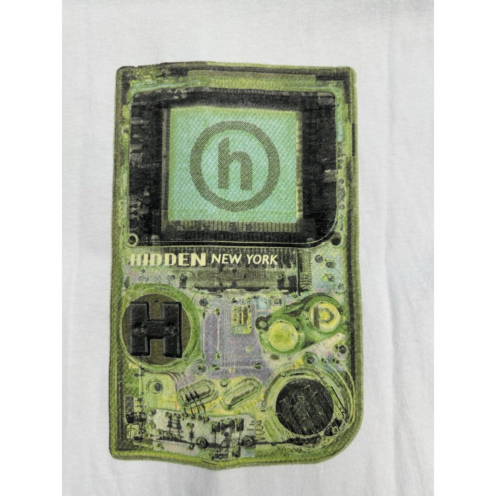 HIDDEN Size Small - Hidden NY Gameboy T-Shirt White Size US S / EU 44-46 / 1 - 4 Thumbnail