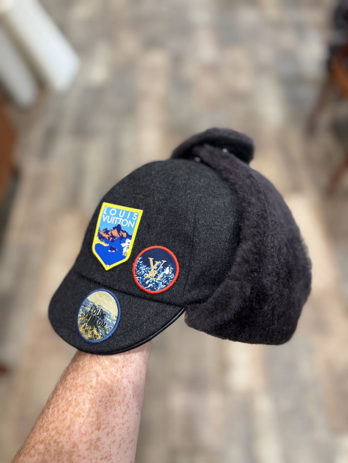 Louis Vuitton FW18 Alps Patches Fur Trapper Hat Size ONE SIZE - 2 Thumbnail