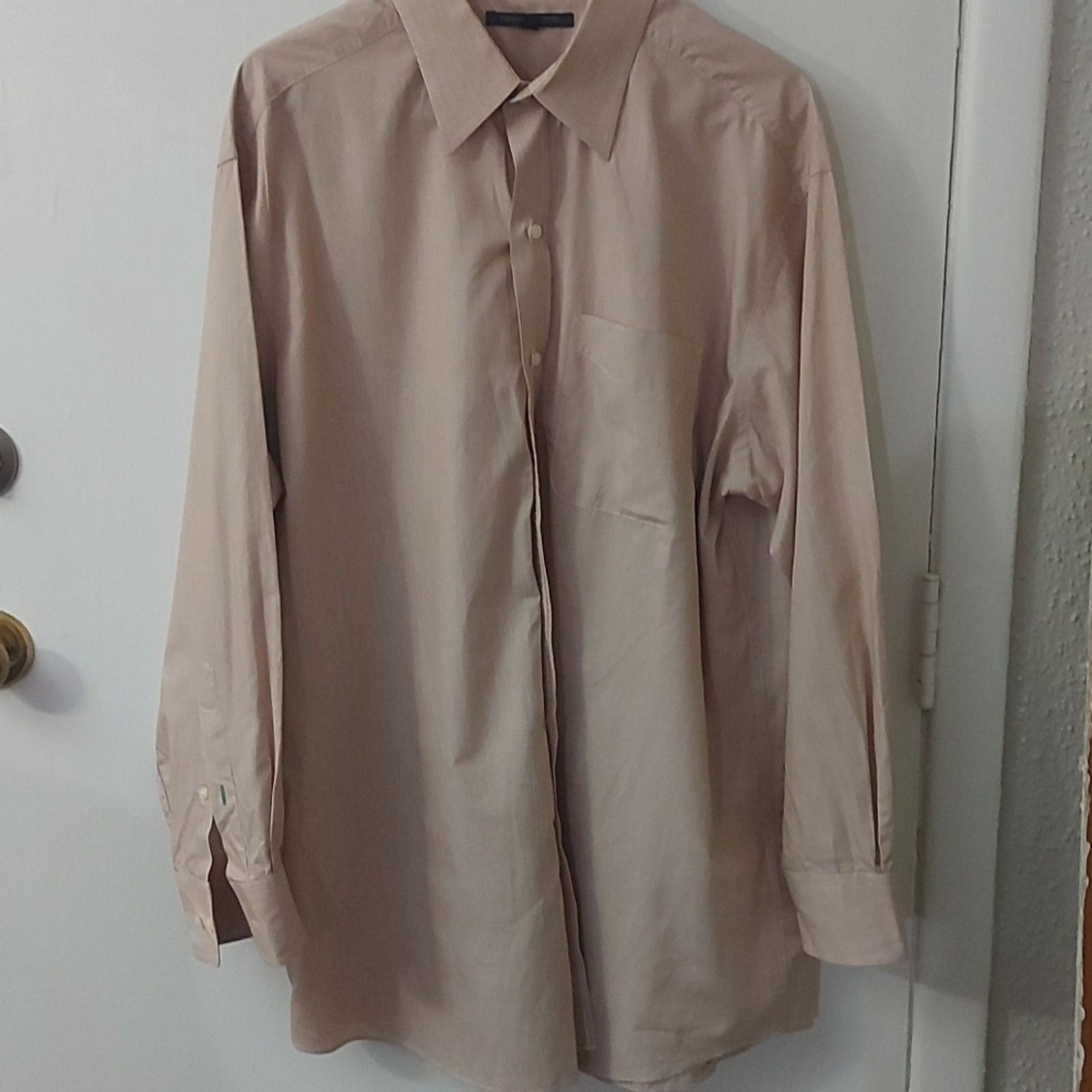 Tommy Hilfiger Tommy Hilfiger Light Brown Dress Shirt 16 1/2 32-33 Size US XXS / EU 40 - 1 Thumbnail