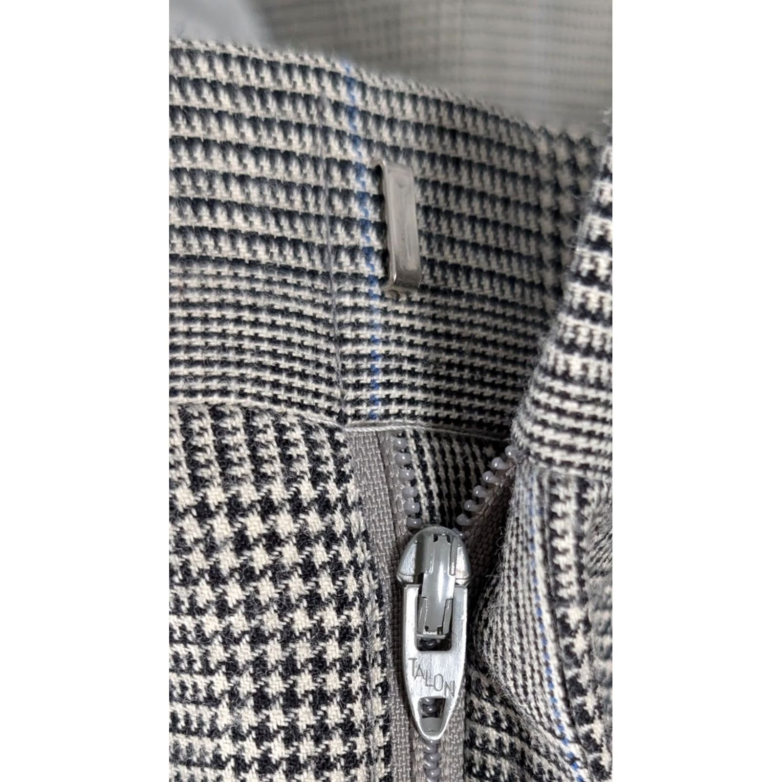 Brooks Brothers VINTAGE Brooks Brothers Glen Plaid Dress Pants 35x29 Wool Men Regular Gray USA 90s Ivy League Cuffed Pleated Trousers Size US 35 - 4 Thumbnail