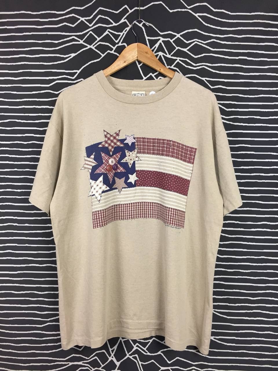 Vintage 90s Vicki Melhart Primitive American Flag Single Stitch Tee Size US XL / EU 56 / 4 - 2 Thumbnail