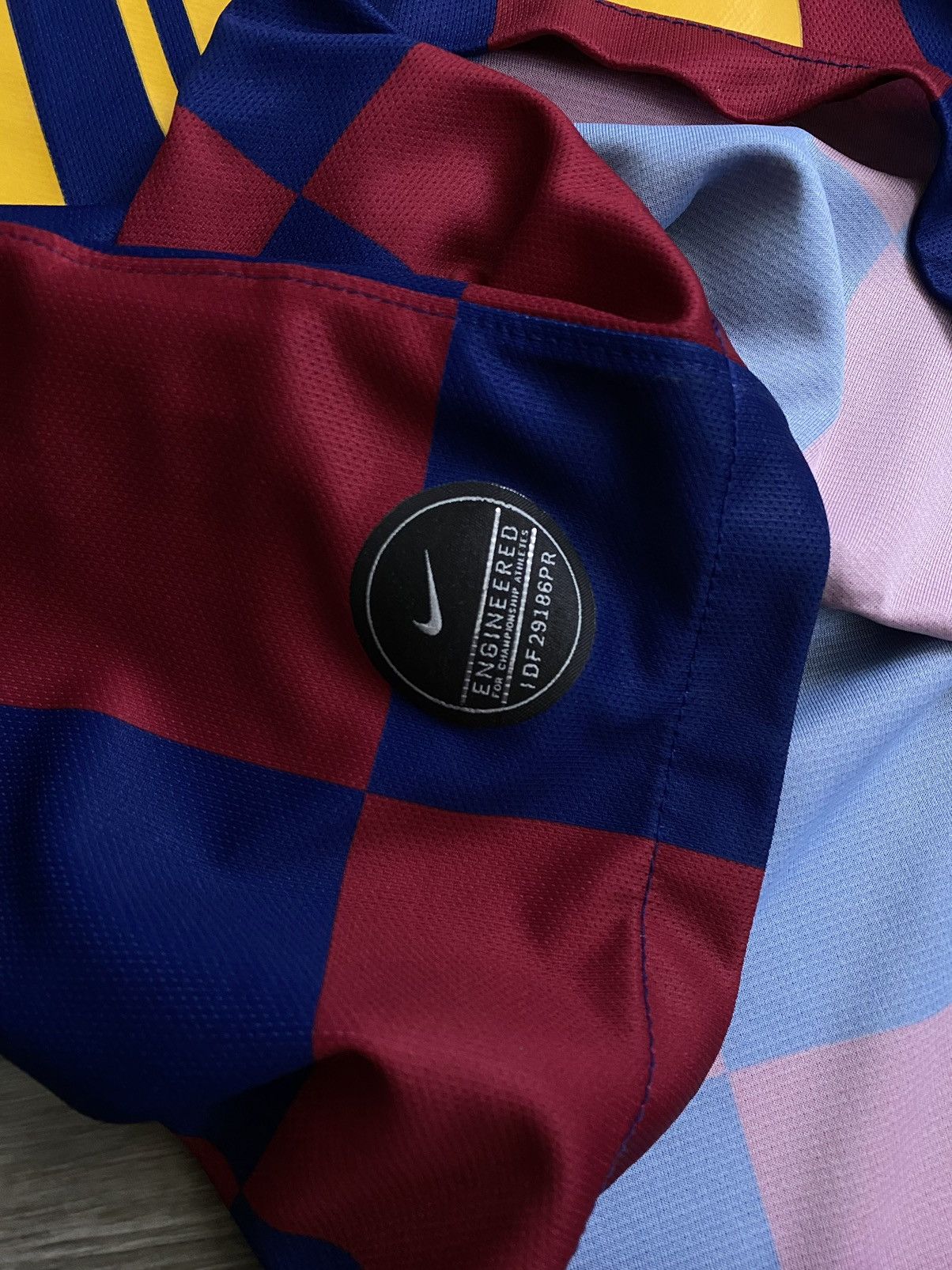 Nike 🫧Barcelona 19/20s Home Shirt Jersey Nike #10 Messi Size US S / EU 44-46 / 1 - 13 Thumbnail