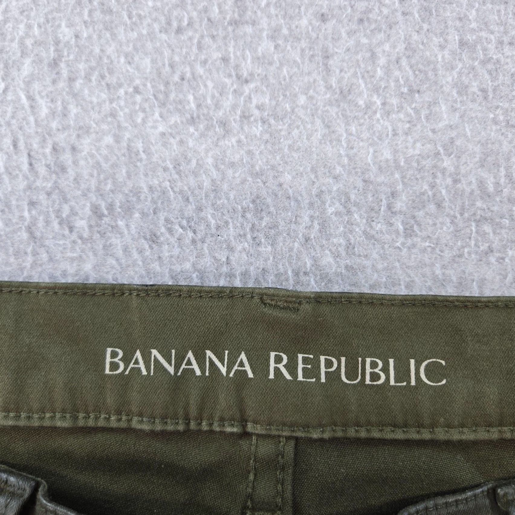 Banana Republic Banana Republic Pants Mens 31x28 Green Skinny Chino Extra-Slim Stretch Pockets Size US 31 - 6 Thumbnail