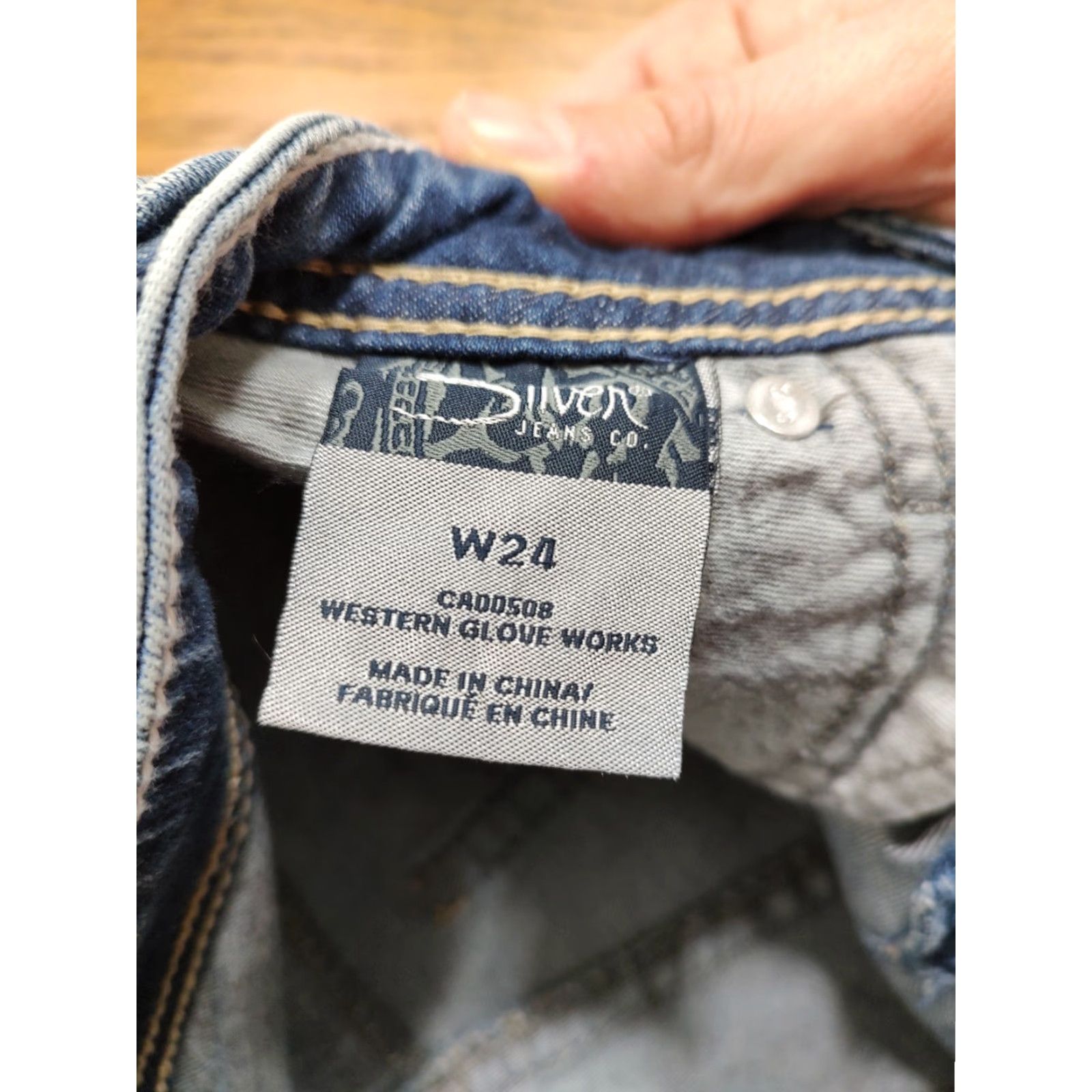 Silver Jeans Co. Silver Jeans Suki High Rise Denim Shorts Womens 24 Inseam 3 in 5-Pocket Stretch NWT Blue Size 42" / US 20 - 5 Thumbnail