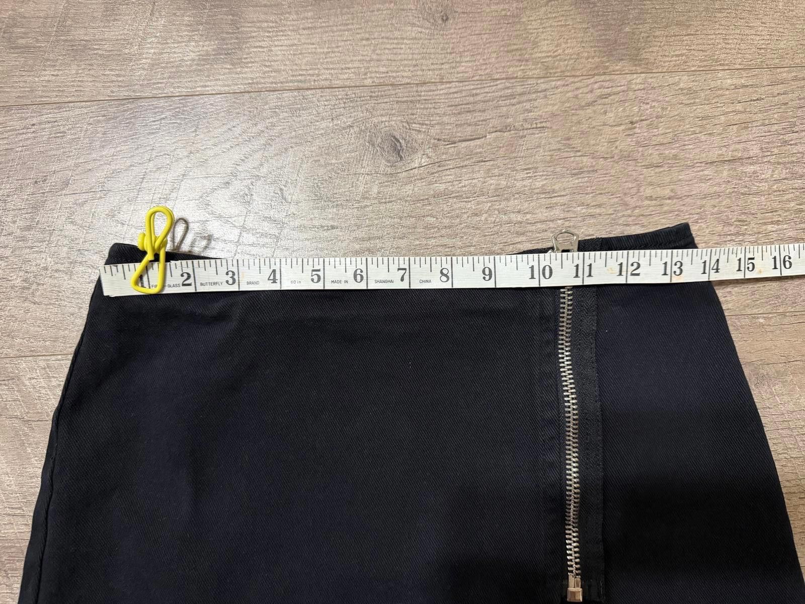 Pacsun Pacsun black asymmetrical zip-up wrap mini skirt Size 42" / US 20 - 7 Thumbnail