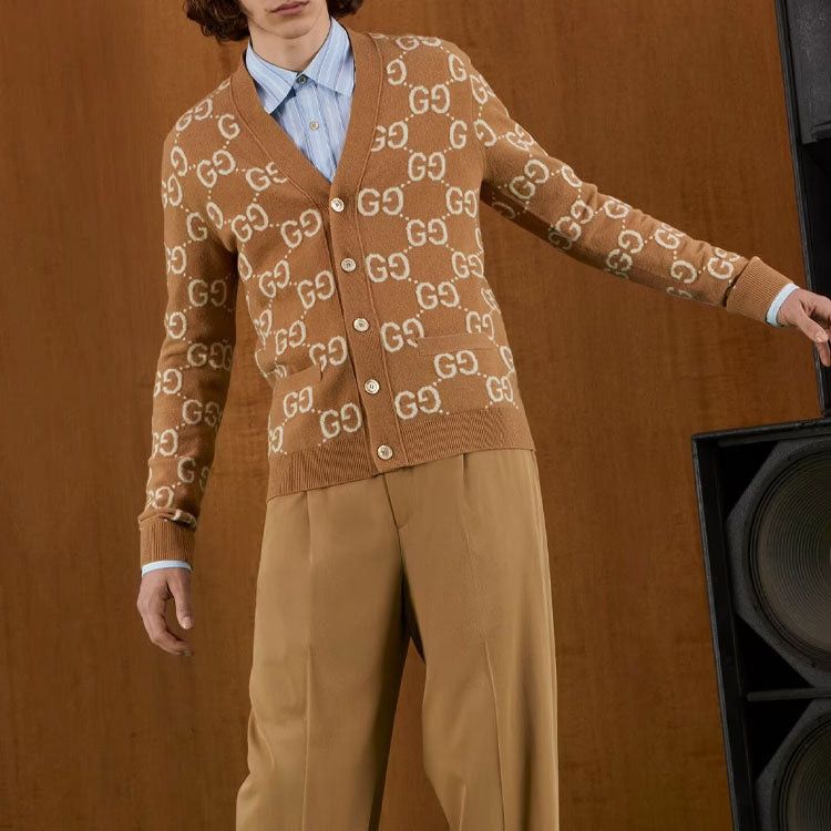Gucci o1loc1c0925 GG Wool Jacquard Cardigan in Beige/White Size US XXL / EU 58 / 5 - 4 Thumbnail