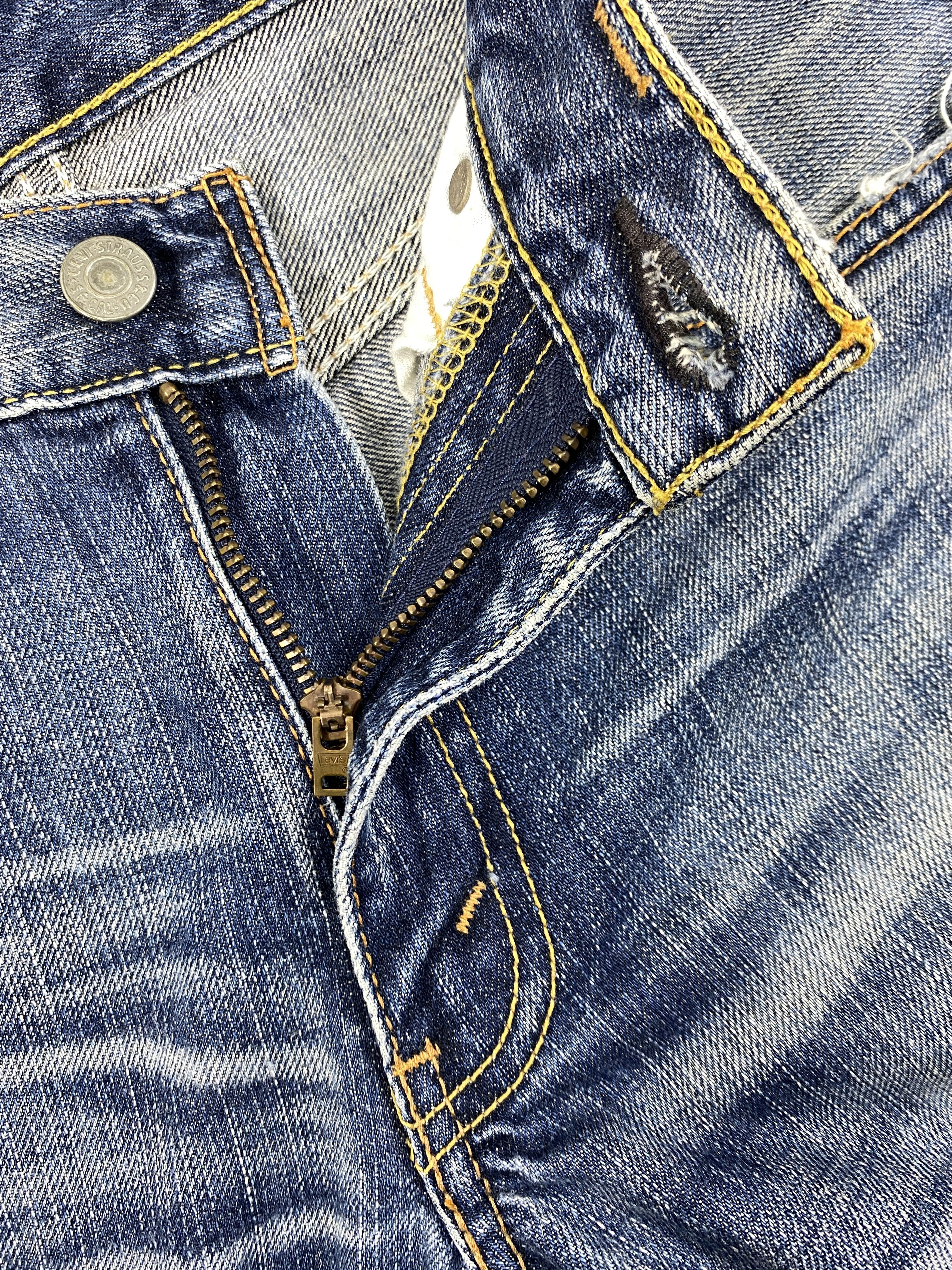 Japanese Brand Distressed Blue Vintage Levi's 707 29x28.5 Denim -JN1394 Size US 29 - 6 Thumbnail