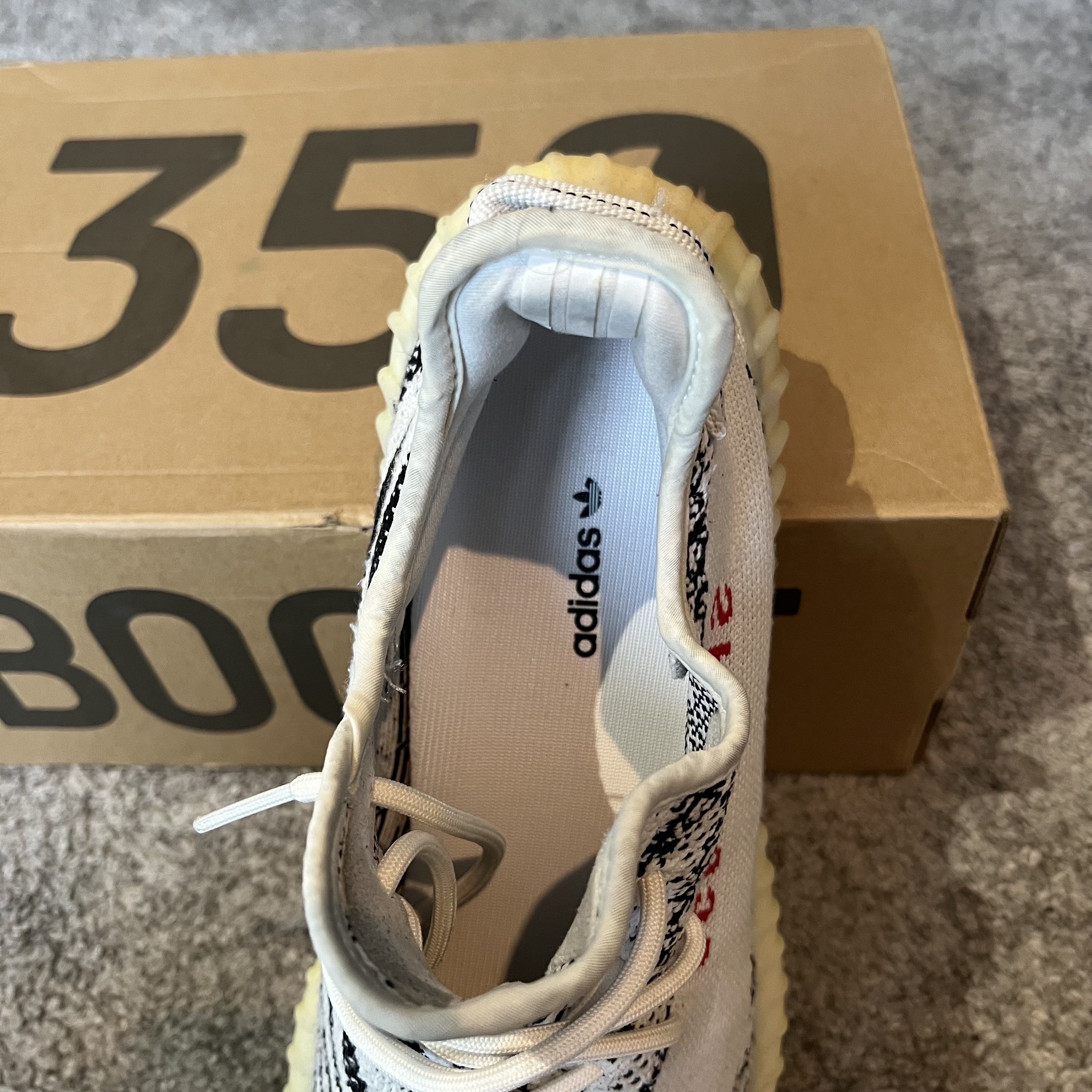Adidas Yeezy Boost 350 V2 Zebra Size US 14 / EU 47 - 9 Thumbnail