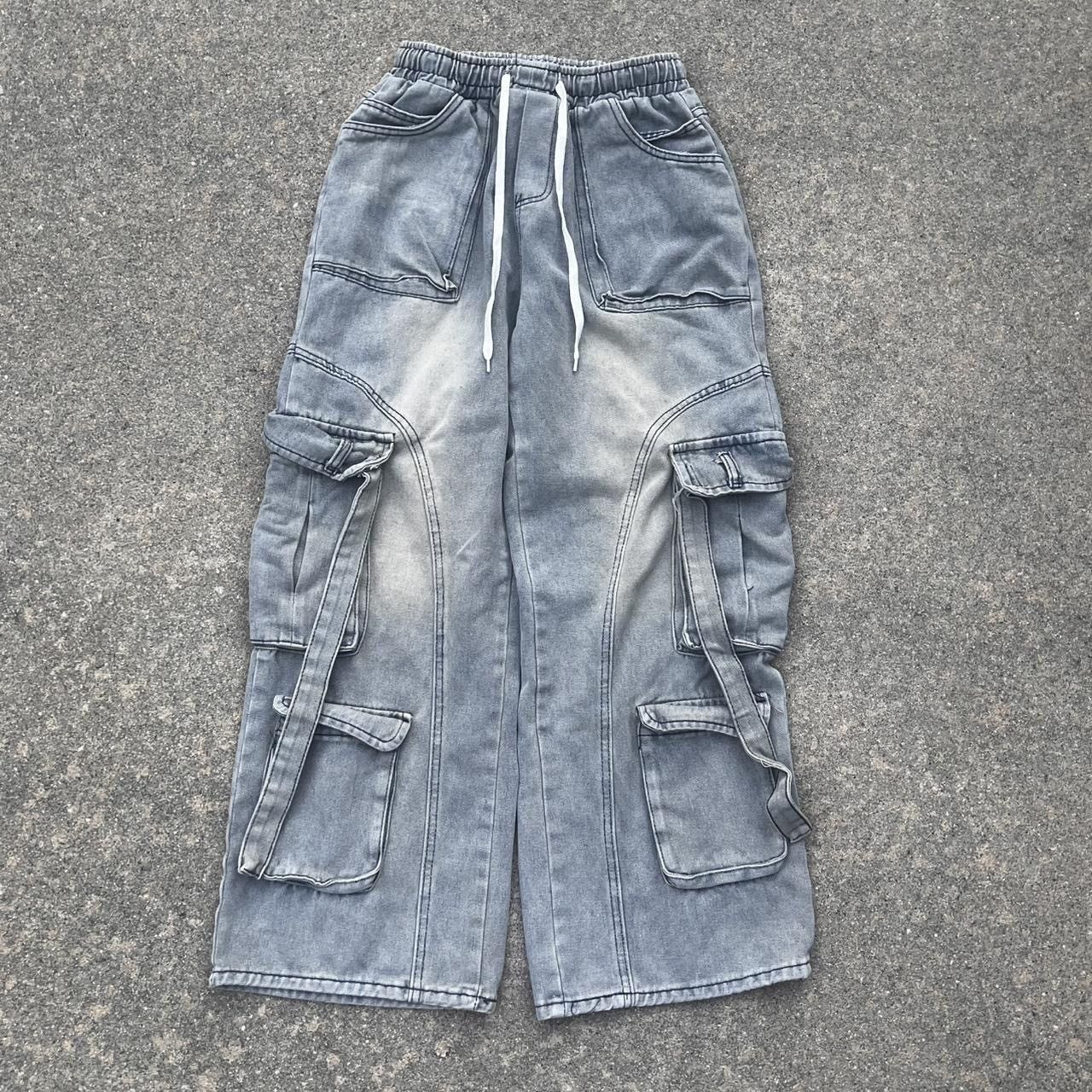 Stone washed cargo pants