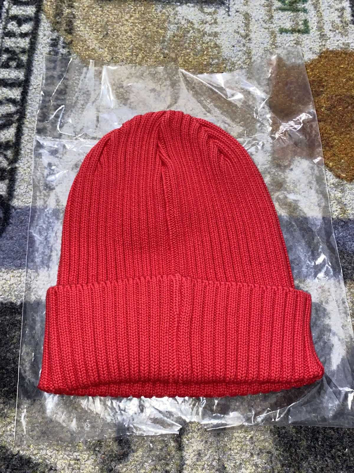 Supreme Supreme Overdyed Beanie Red 2021 Size ONE SIZE - 2 Thumbnail